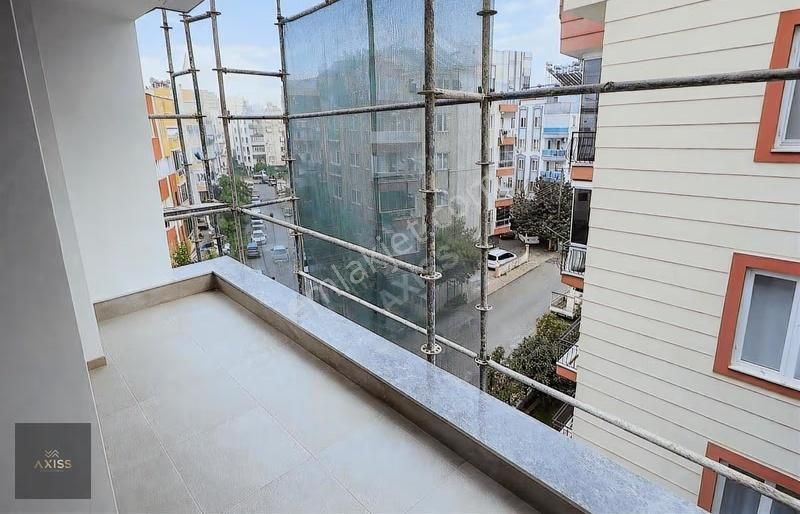 Cumhuriyet Mahallesinde Satılık 3+1 Daire Dubleks - Görsel 3