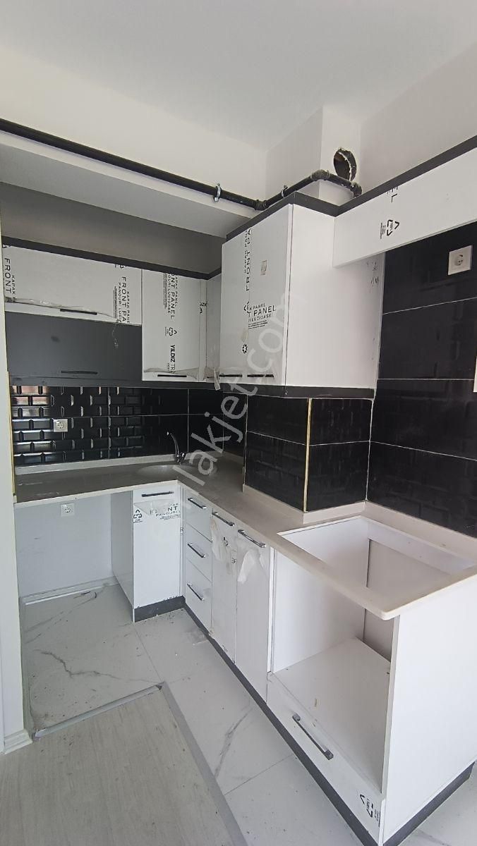 Hanay Emlak'tan 71 Evler De Hastane Yakını 2+0 Satılık Daire - Görsel 3