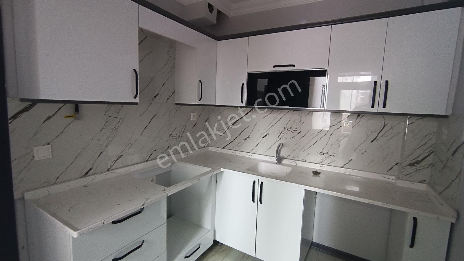 Hanay Emlak'tan 71 Evler Hastane Yakını İskanlı Satılık 2+0 - Görsel 11