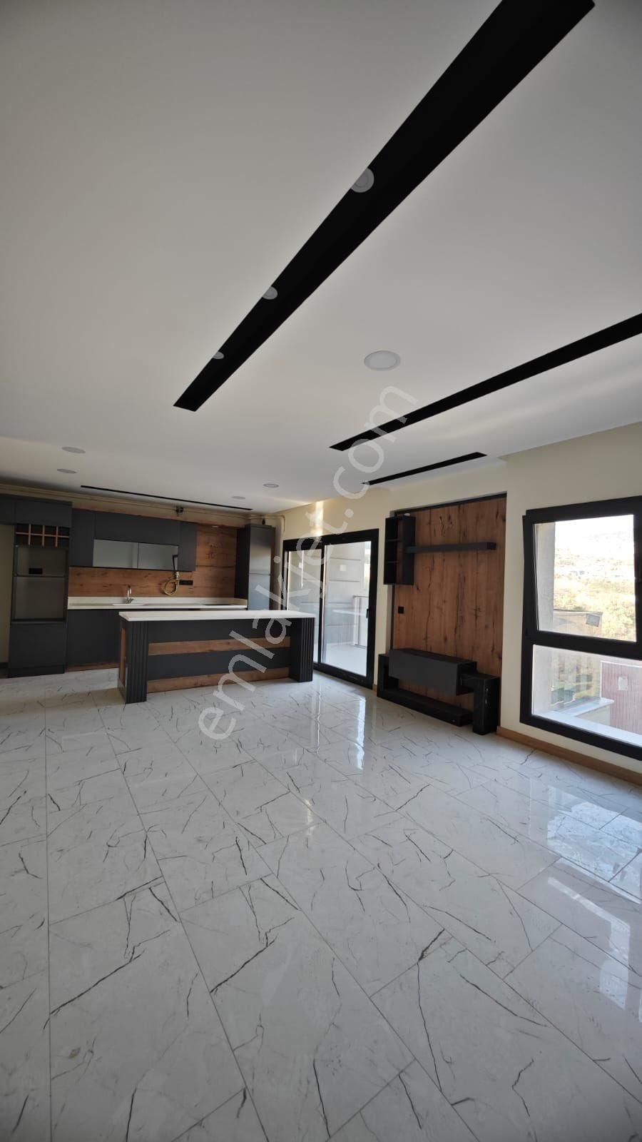 Kuşadası Ege Mahallesinde Havuzlu Sıfır Daire - Görsel 32