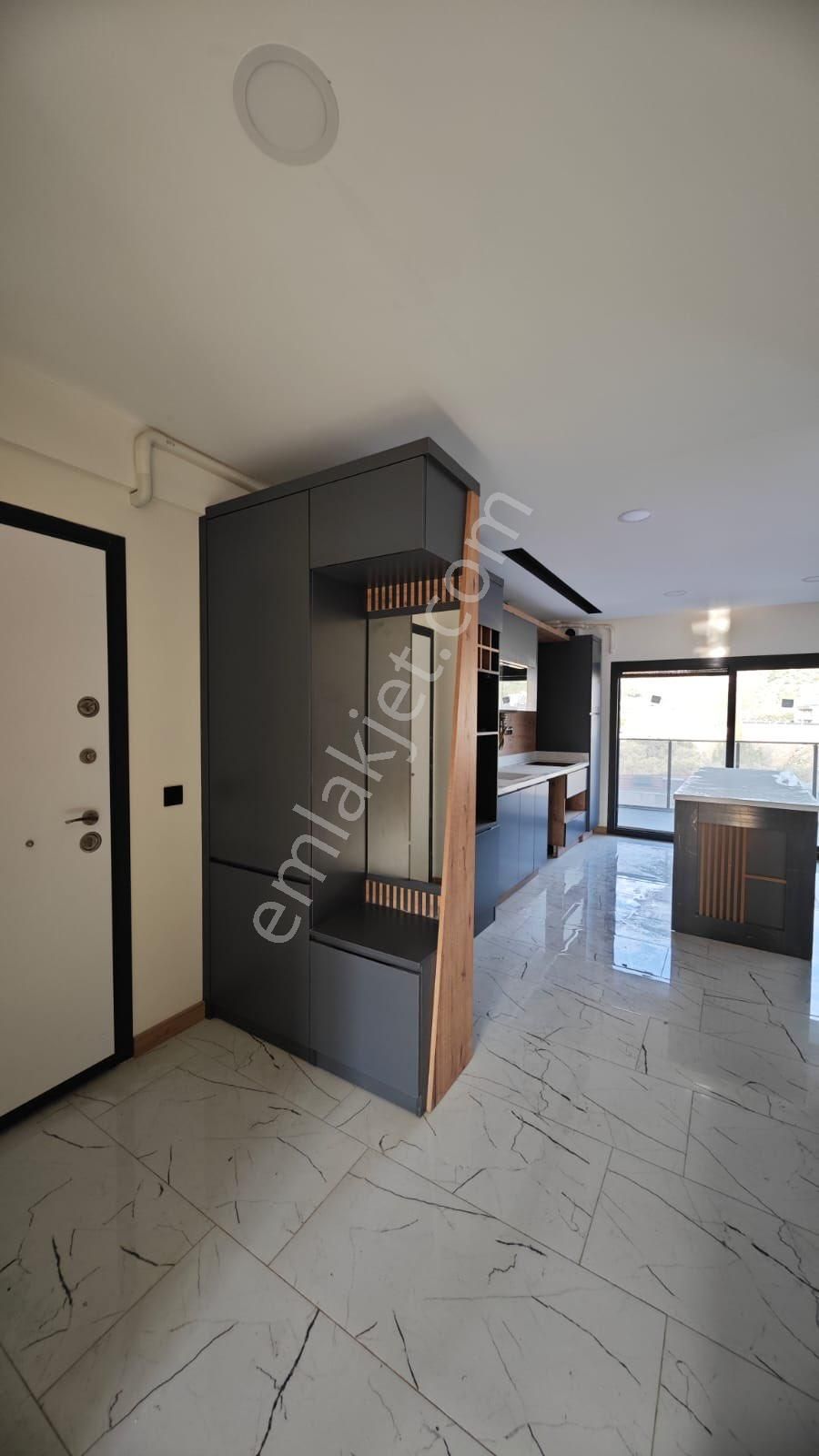 Kuşadası Ege Mahallesinde Havuzlu Sıfır Daire - Görsel 23