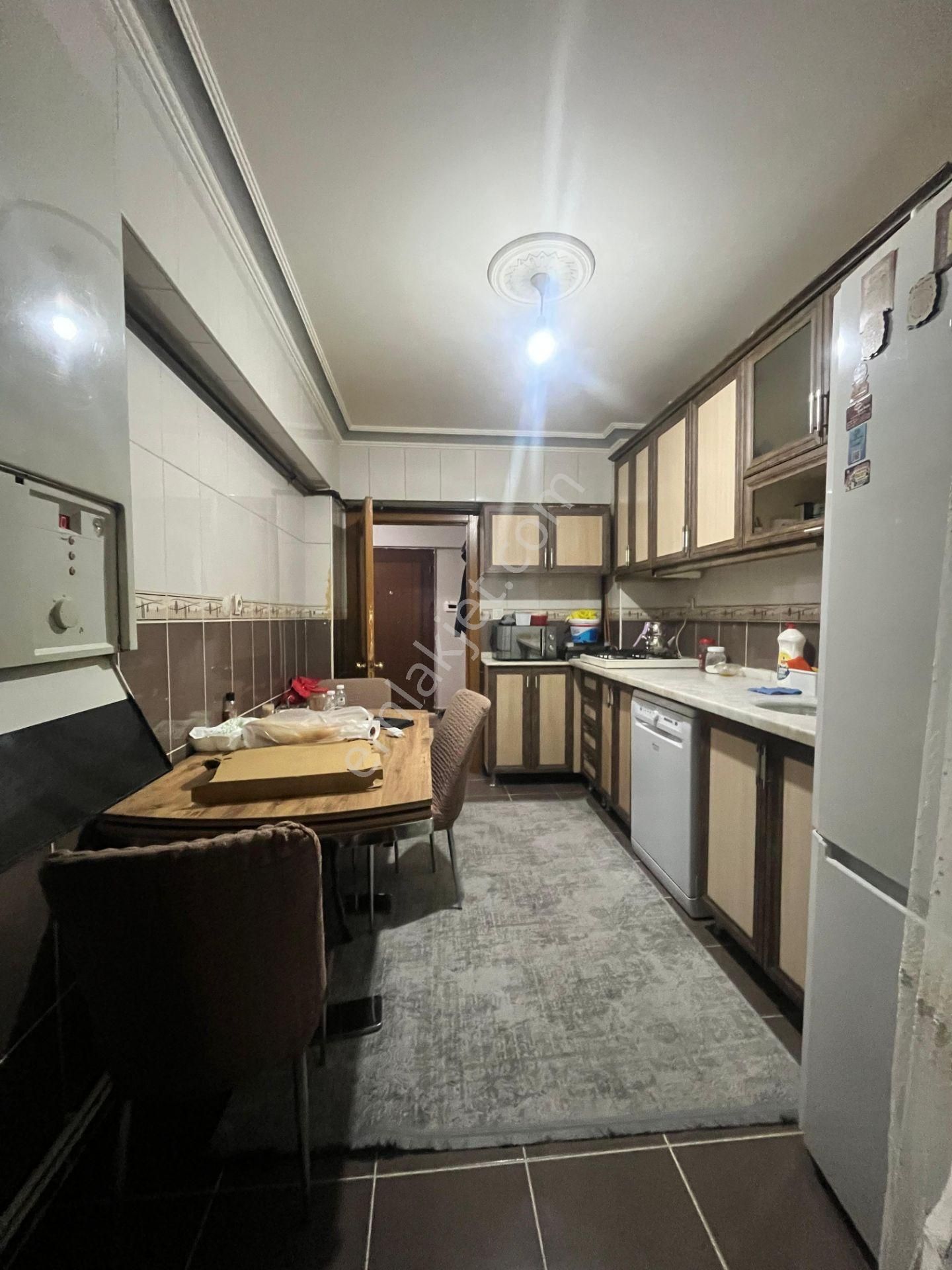 Kent'ten Tuzluçayır Göbeğe Yakın Geniş Masrafsız İskanlı Daire. - Görsel 16