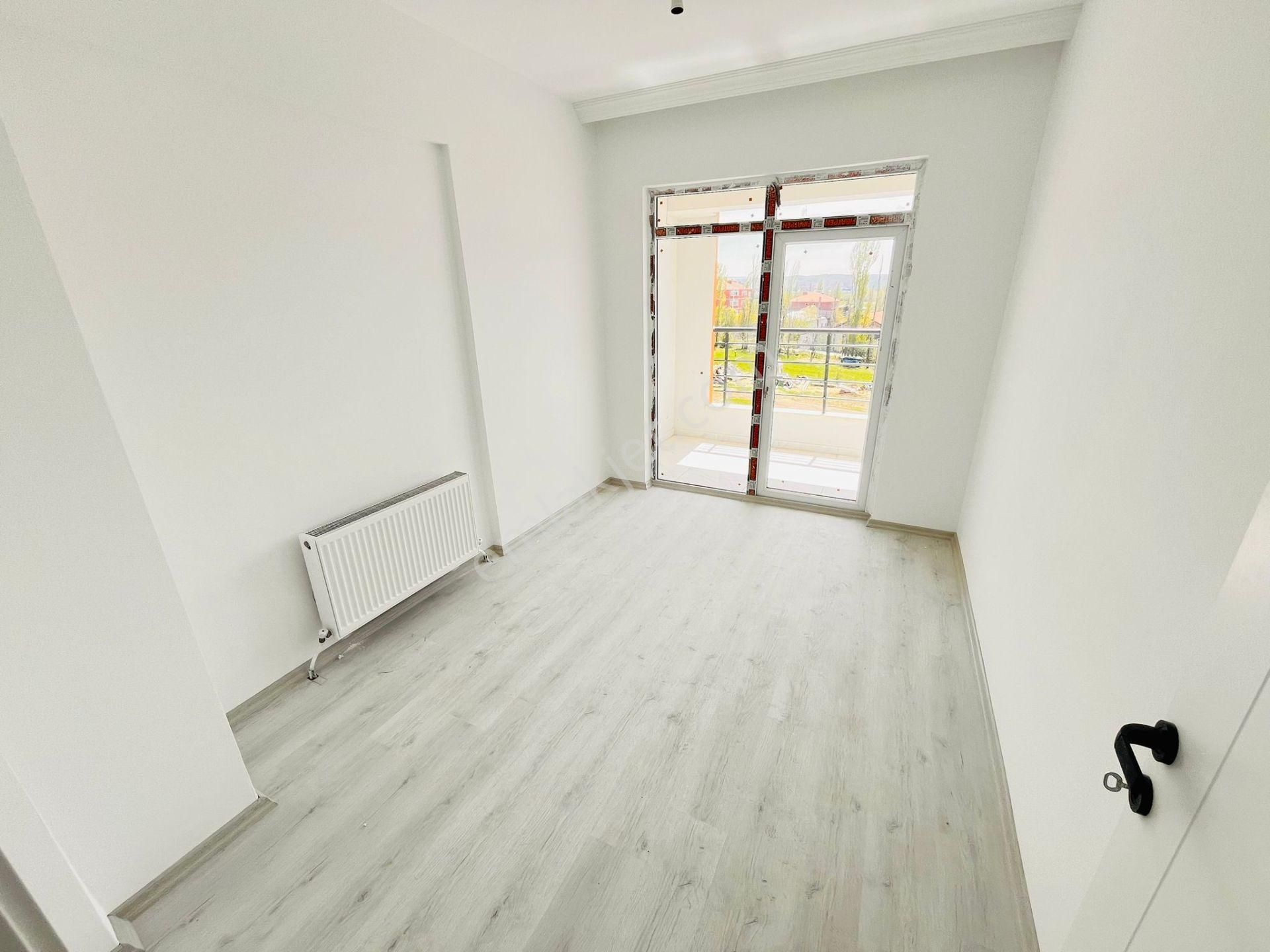 İmaremlak2'den Sıfır Eksiksiz Geniş 1+1 Aybü Yakını Teras Balkonlu Kiralık Daire - Görsel 10