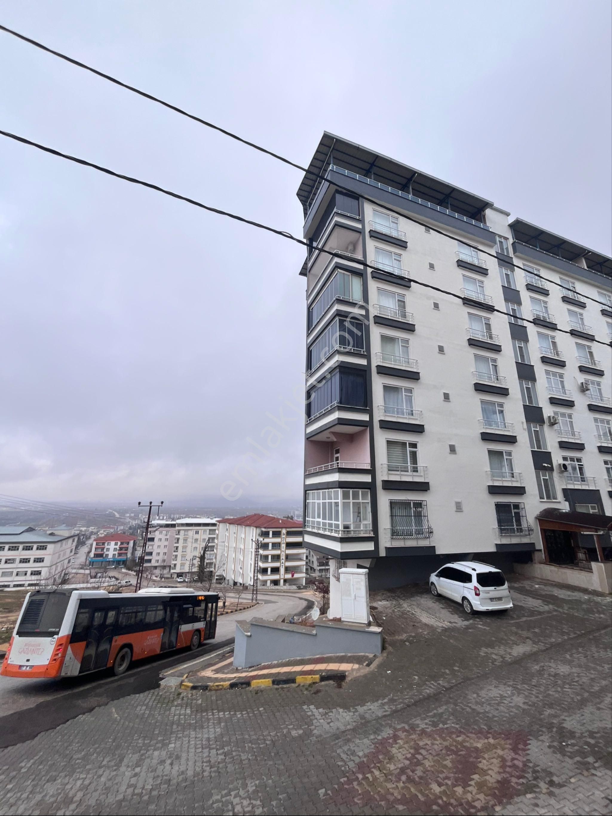 ‼️fiyat Düştü‼️oğuzelinde Havalimanı Ve Oğuzeli Manzaralı 3+1 Fırsat Daire - Görsel 2