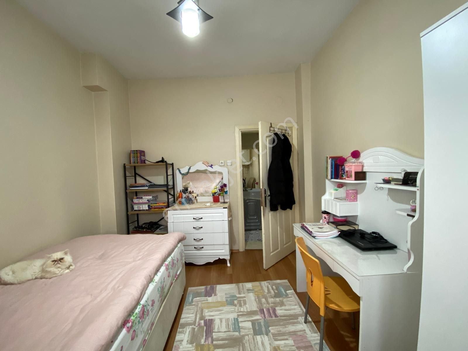 Bağcılar'da Satılık 2+1 Yüksek Giriş Daire - Görsel 6