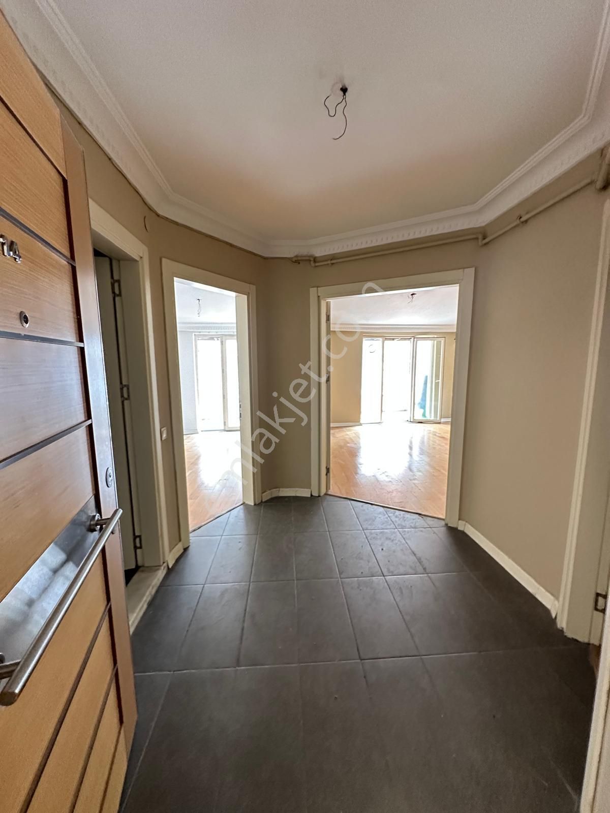 Harbiye Satılık 4+2 Ana Caddeye 3 Dakikada Şehrin Merkezinde - Görsel 9