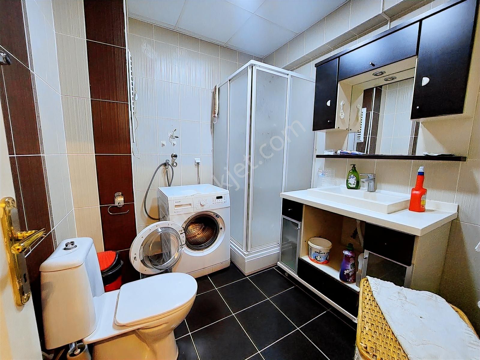 Doğalgazlı Ve Deniz Manzaralı Havuzlu Sitede Geniş 3+1 Daire - Görsel 19