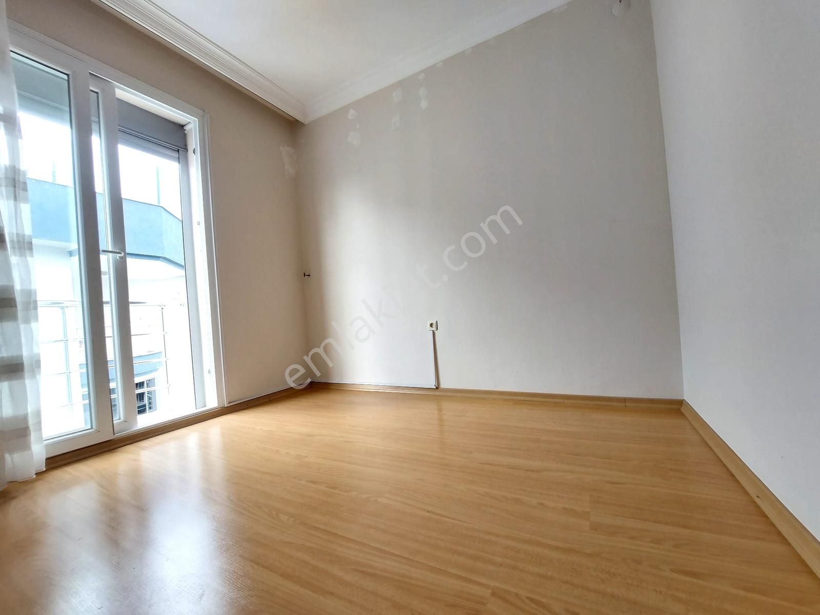 Doğalgazlı Ve Deniz Manzaralı Havuzlu Sitede Geniş 3+1 Daire - Görsel 18