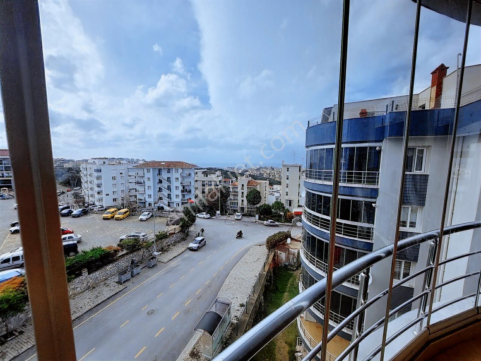 Doğalgazlı Ve Deniz Manzaralı Havuzlu Sitede Geniş 3+1 Daire - Görsel 7