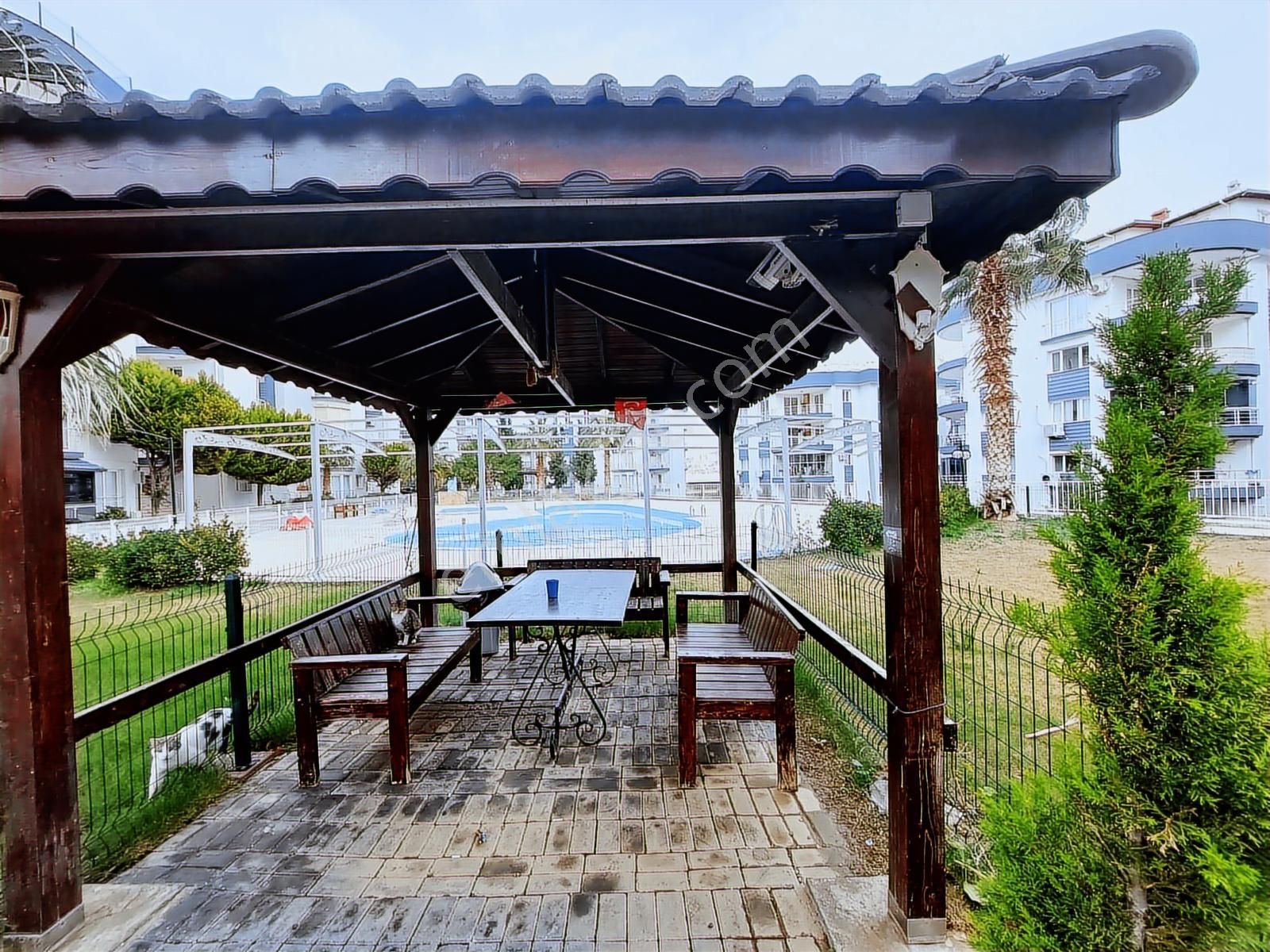 Doğalgazlı Ve Deniz Manzaralı Havuzlu Sitede Geniş 3+1 Daire - Görsel 16