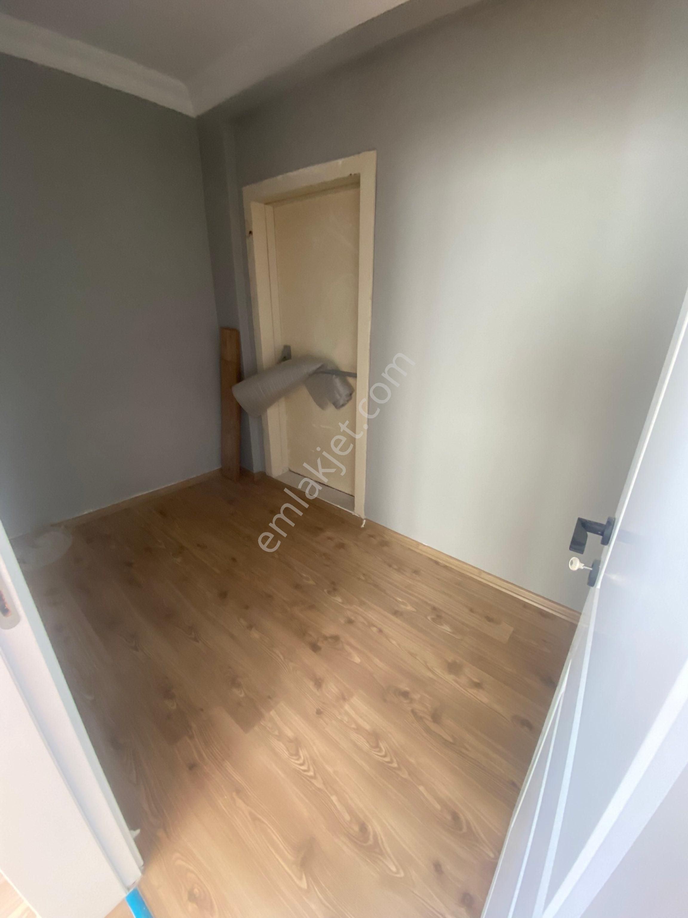 Atc'den Sofudede'de Kombili-iskanlı Park Yanı Yola Yakın 2+1 Kiralık Daire - Görsel 24