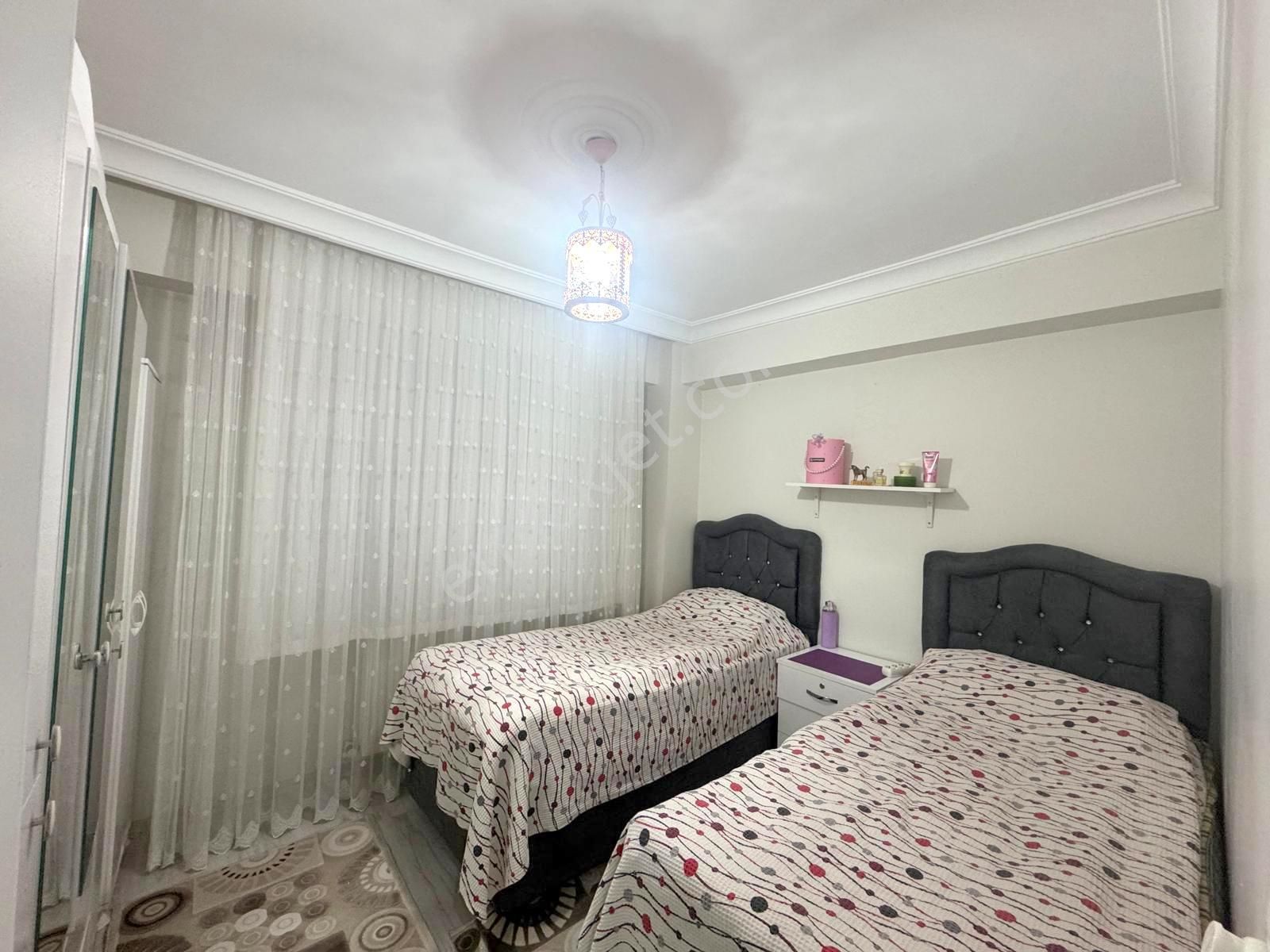 Tutar Dan Mevlana Cami Yakını 2+1 80 M2 4 Yıllık Y.giriş Daire - Görsel 5