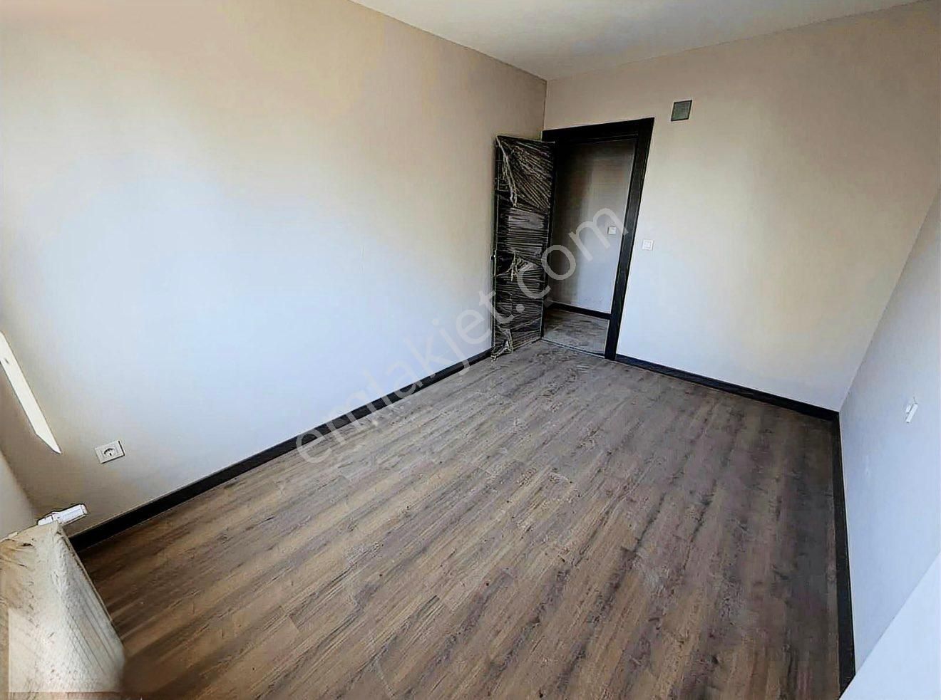 İsmetpaşa Bulvar Üzerinde Sıfır, Havuzlu Sitede Ultra Lüks 3+1 Satılık Daire! - Görsel 8