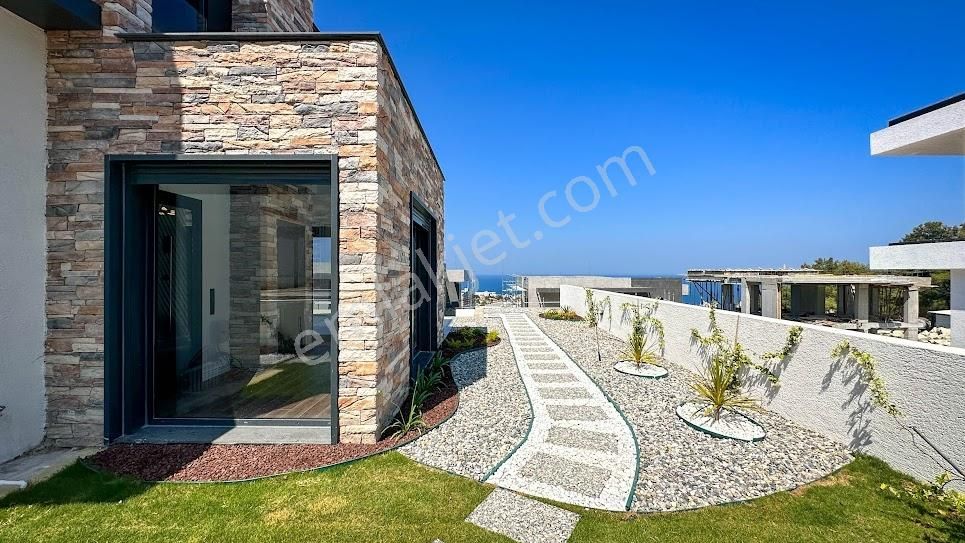 Kadınlar Denizinde Özel Havuzlu Deniz Manzaralı Ultra Lüks 5+1 - Görsel 6