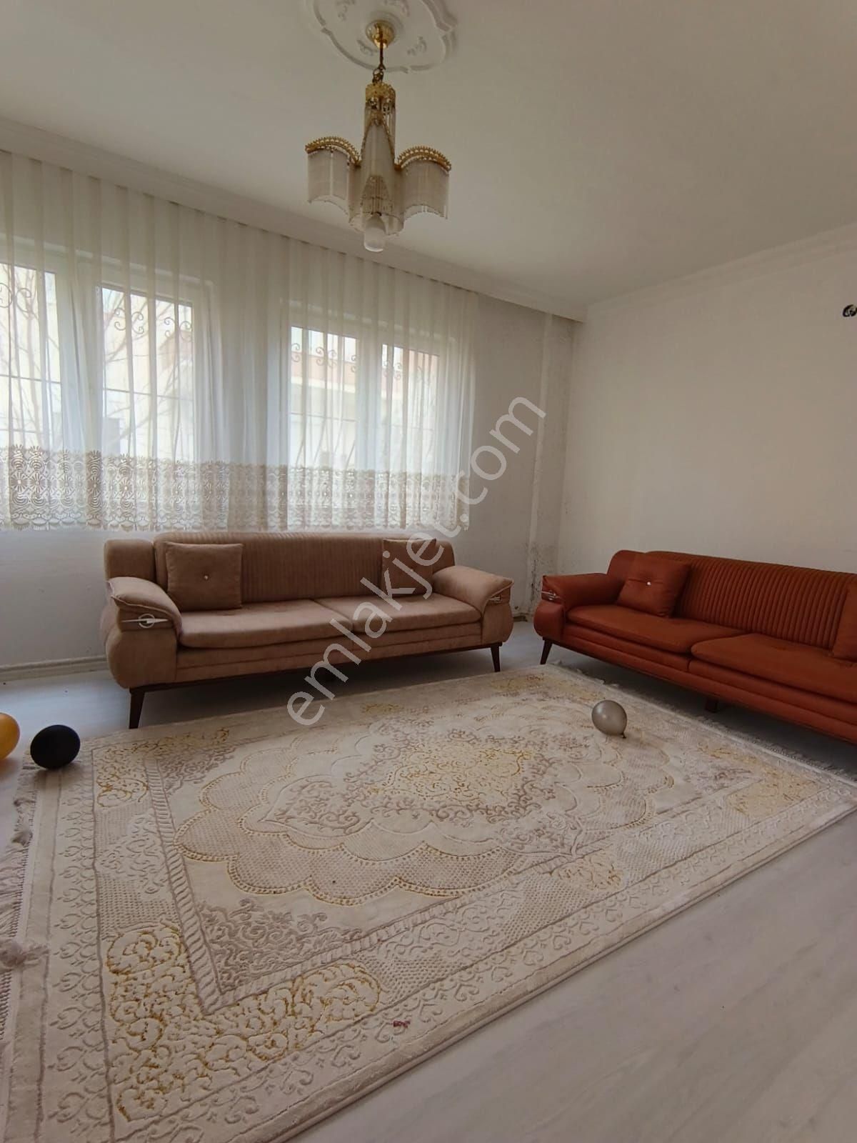 Kavaklı 3+1 Yüksek Giriş Satılık Daire