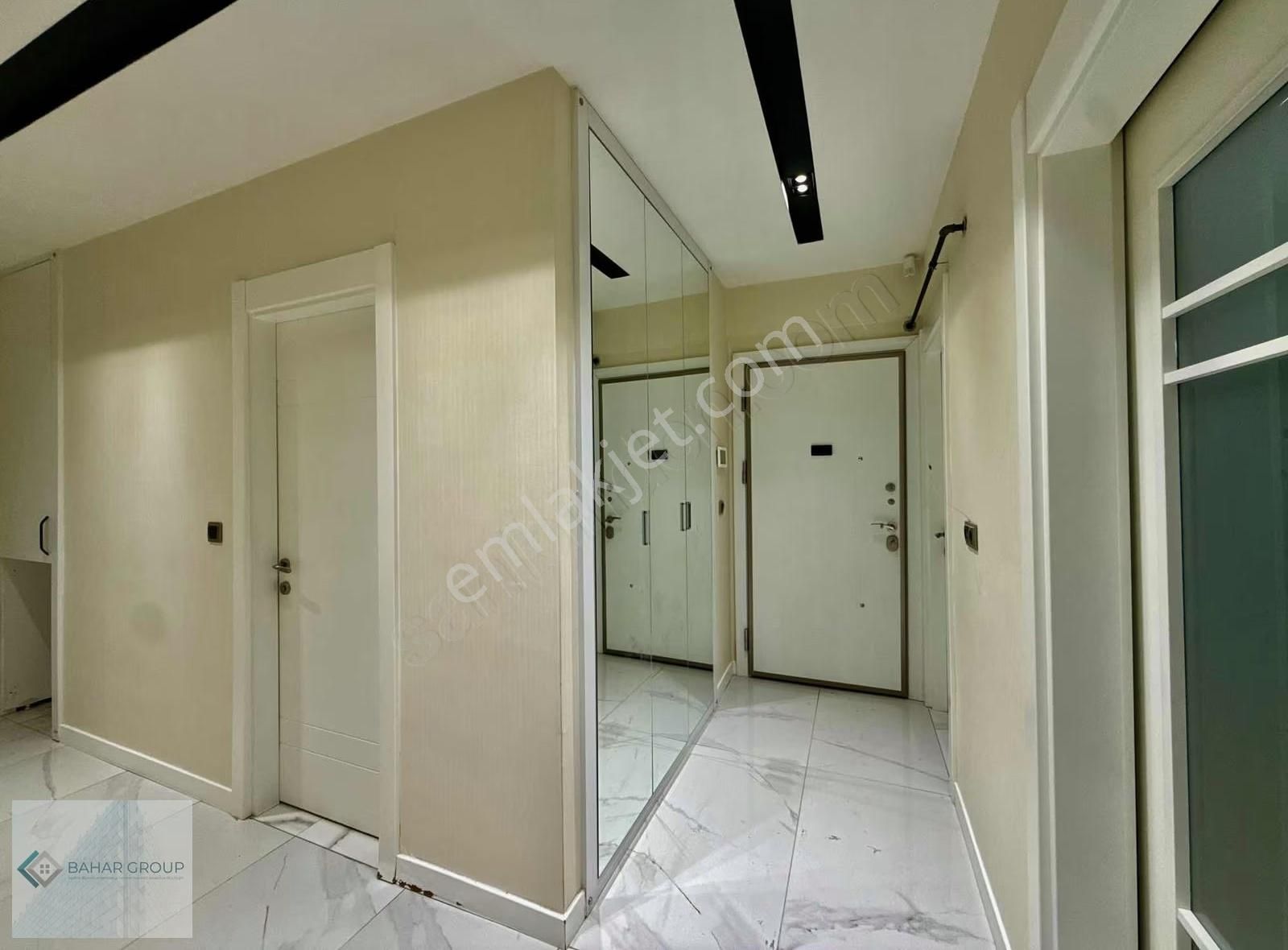 Meskenli Güneybatı Cephe Hastane Yanı Lüks Daire - Görsel 6