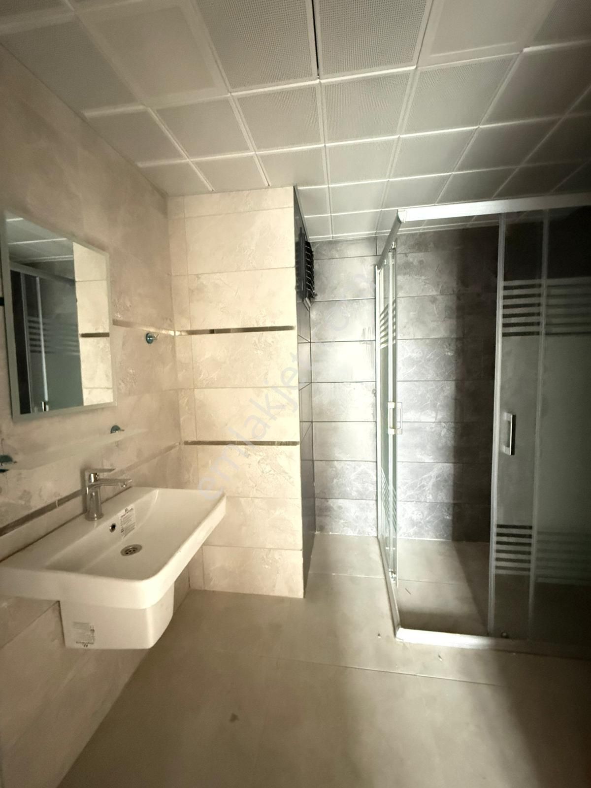 Güzelyalı Toki'de/blv Üzeri/3+1/k.mutfak/ç.banyo/göl Manzaralı ! - Görsel 22