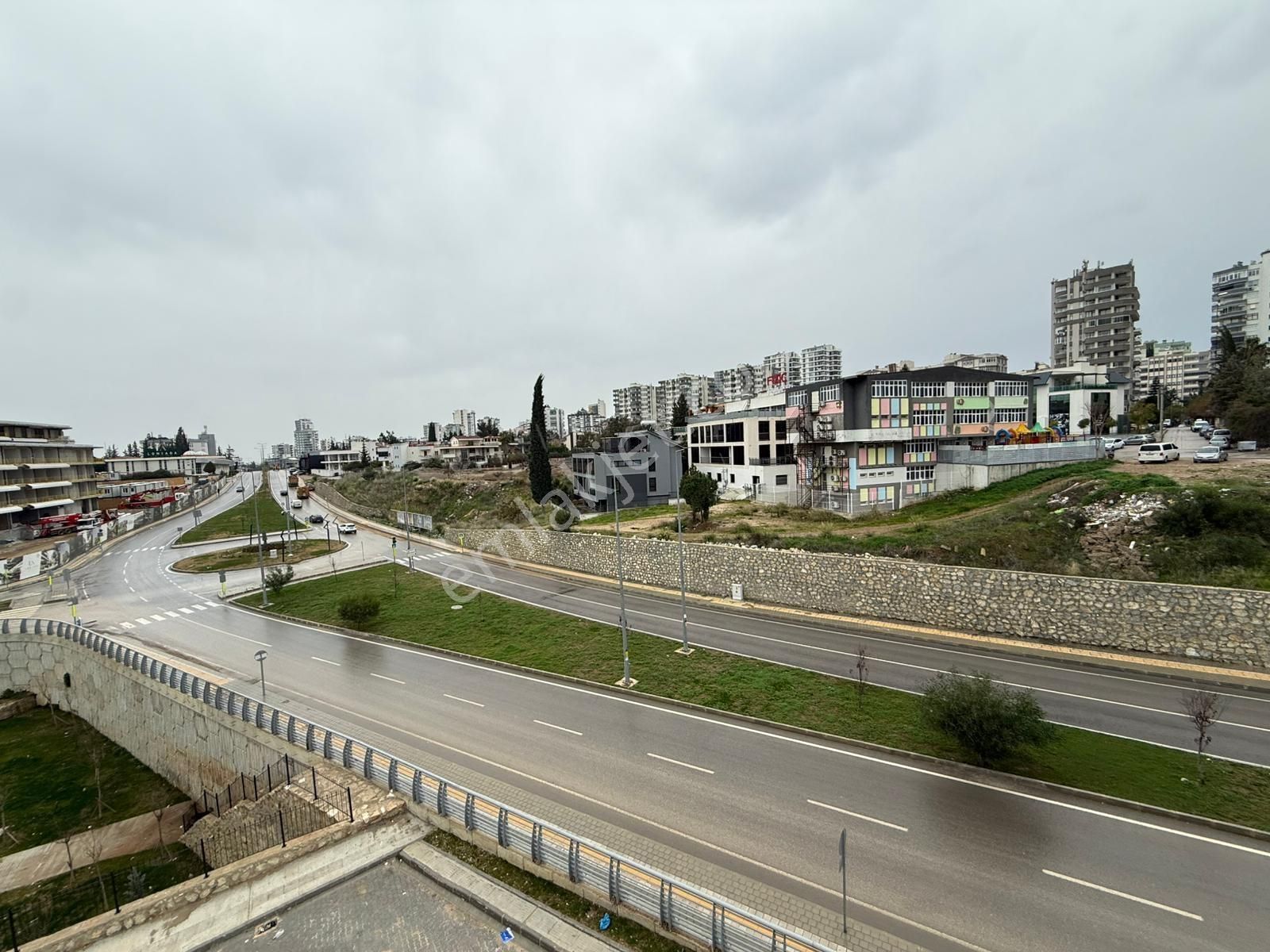 Güzelyalı Toki'de/blv Üzeri/3+1/k.mutfak/ç.banyo/göl Manzaralı ! - Görsel 23