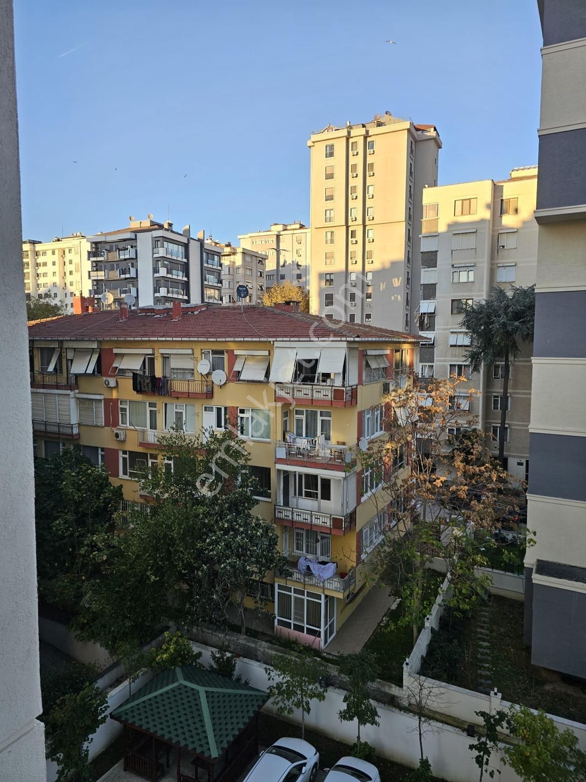 Suadiye De Prestijli Bina Da Balkonlu Net 70m2 2+1 - Görsel 11