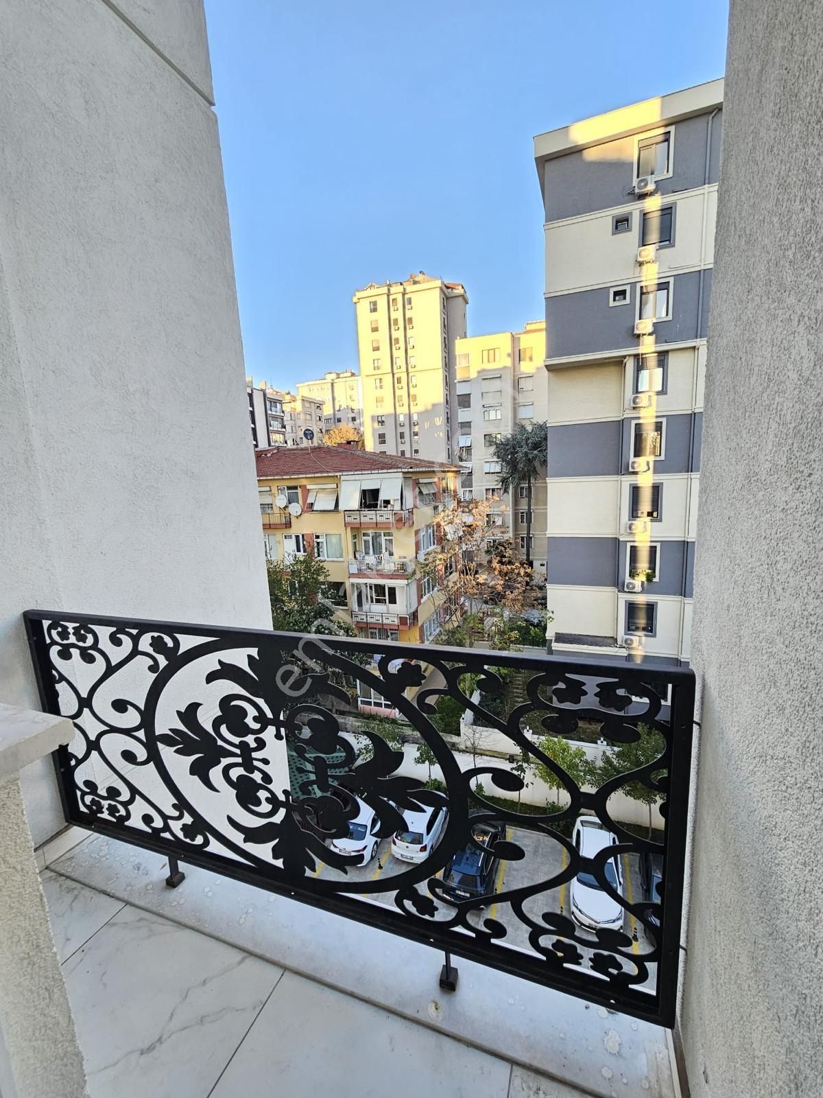 Suadiye De Prestijli Bina Da Balkonlu Net 70m2 2+1 - Görsel 28