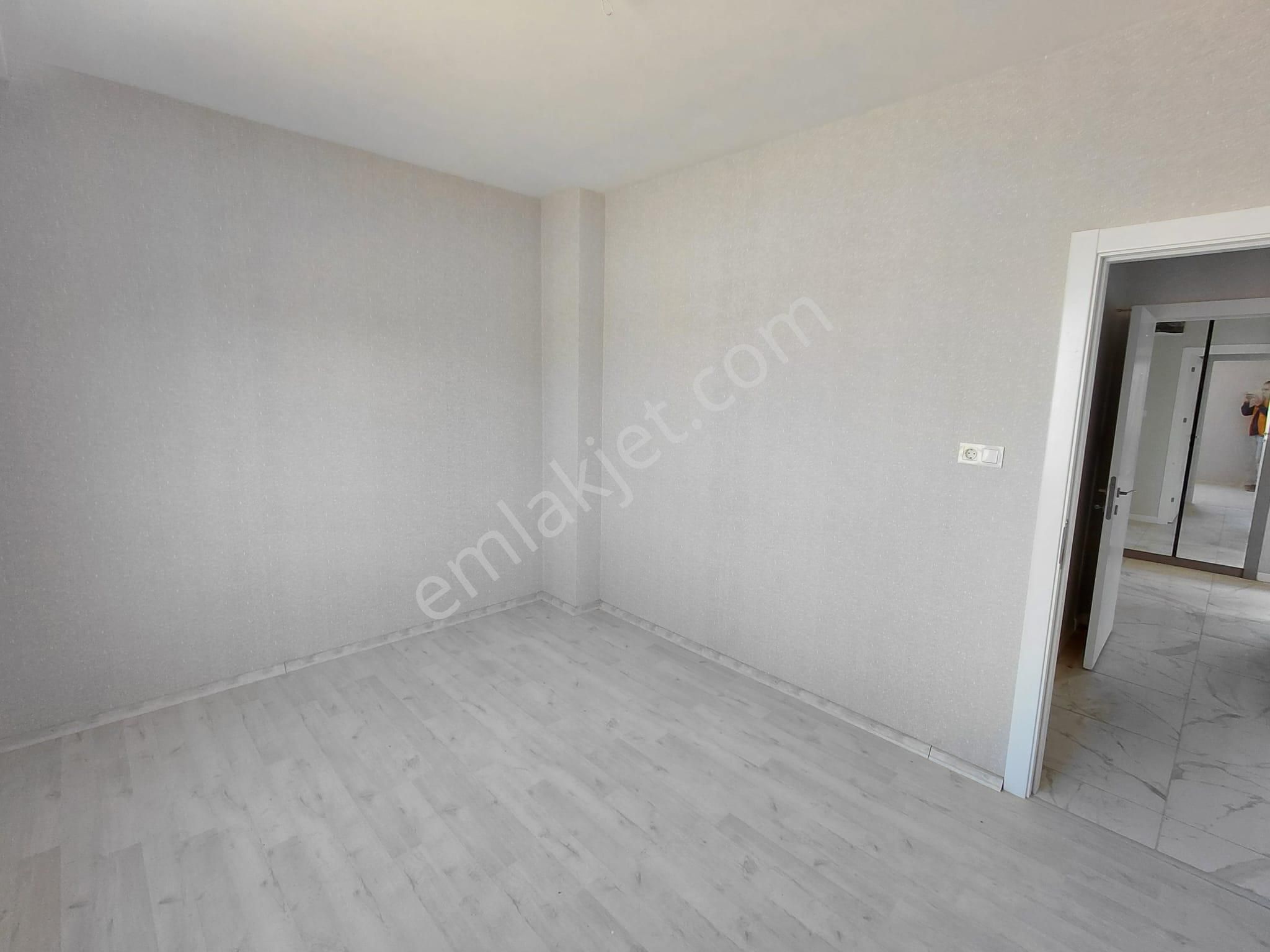 Emrah Çiftci'den Selçuklu Sancak Mah.novada Avm Civarı Satılık 3+1 Sıfır Lüks Daire - Görsel 7