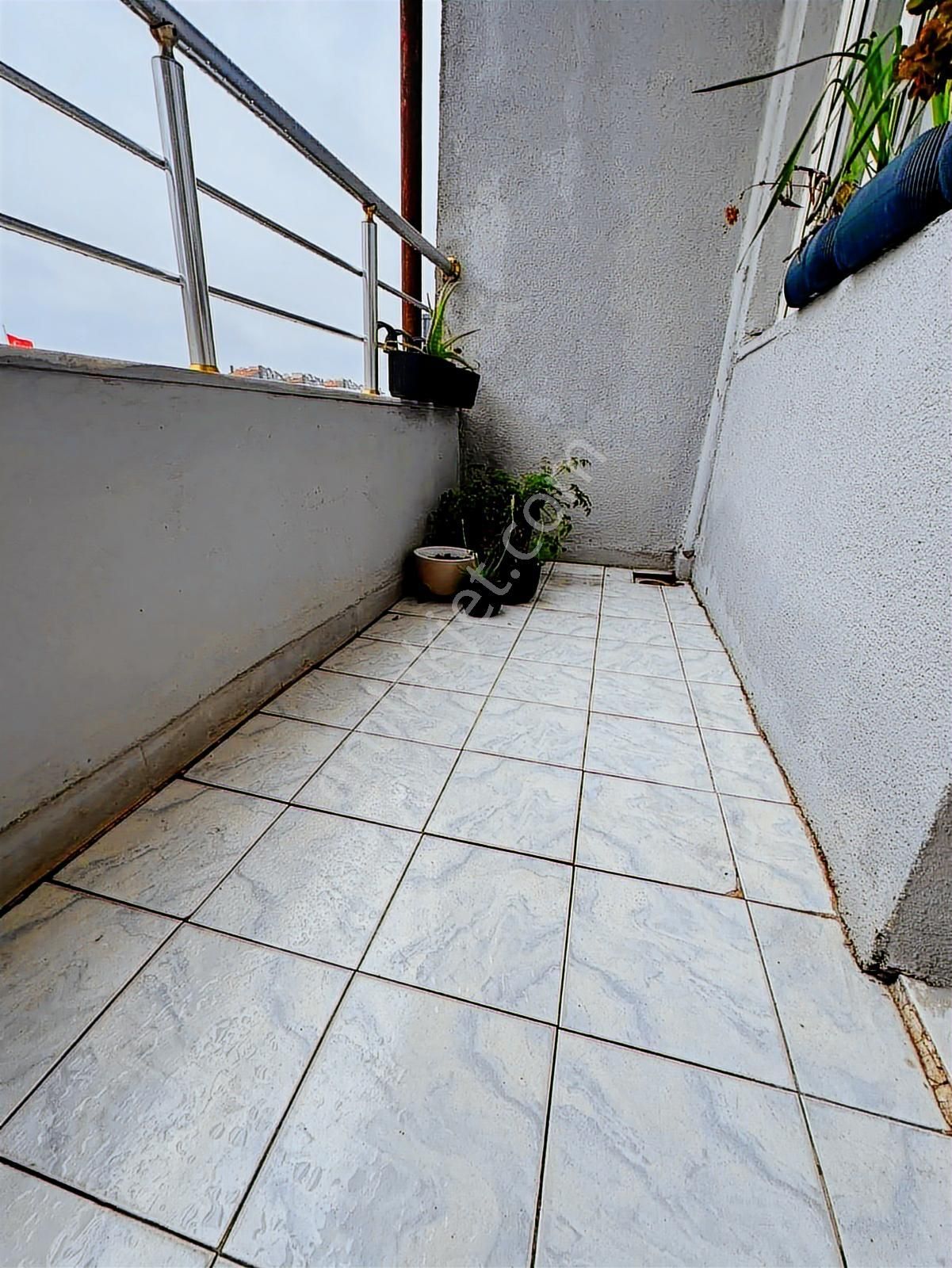 Gaziosmanpaşa Küçükköy Meydanda 120 M² Satılık Fırsat Daire - Görsel 9