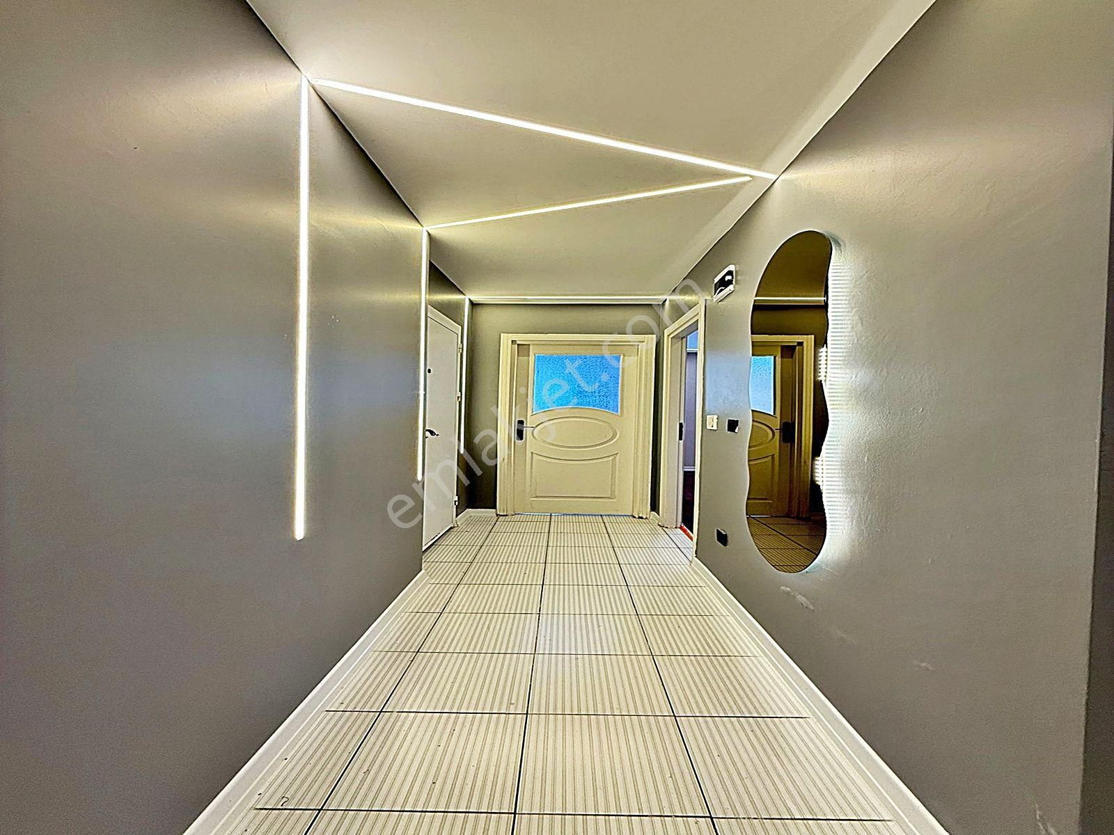 ! Metrobüse 10 Dakika ! Ultra Lüks Tasarımlı 3+1 Satılık Daire !!! - Görsel 21