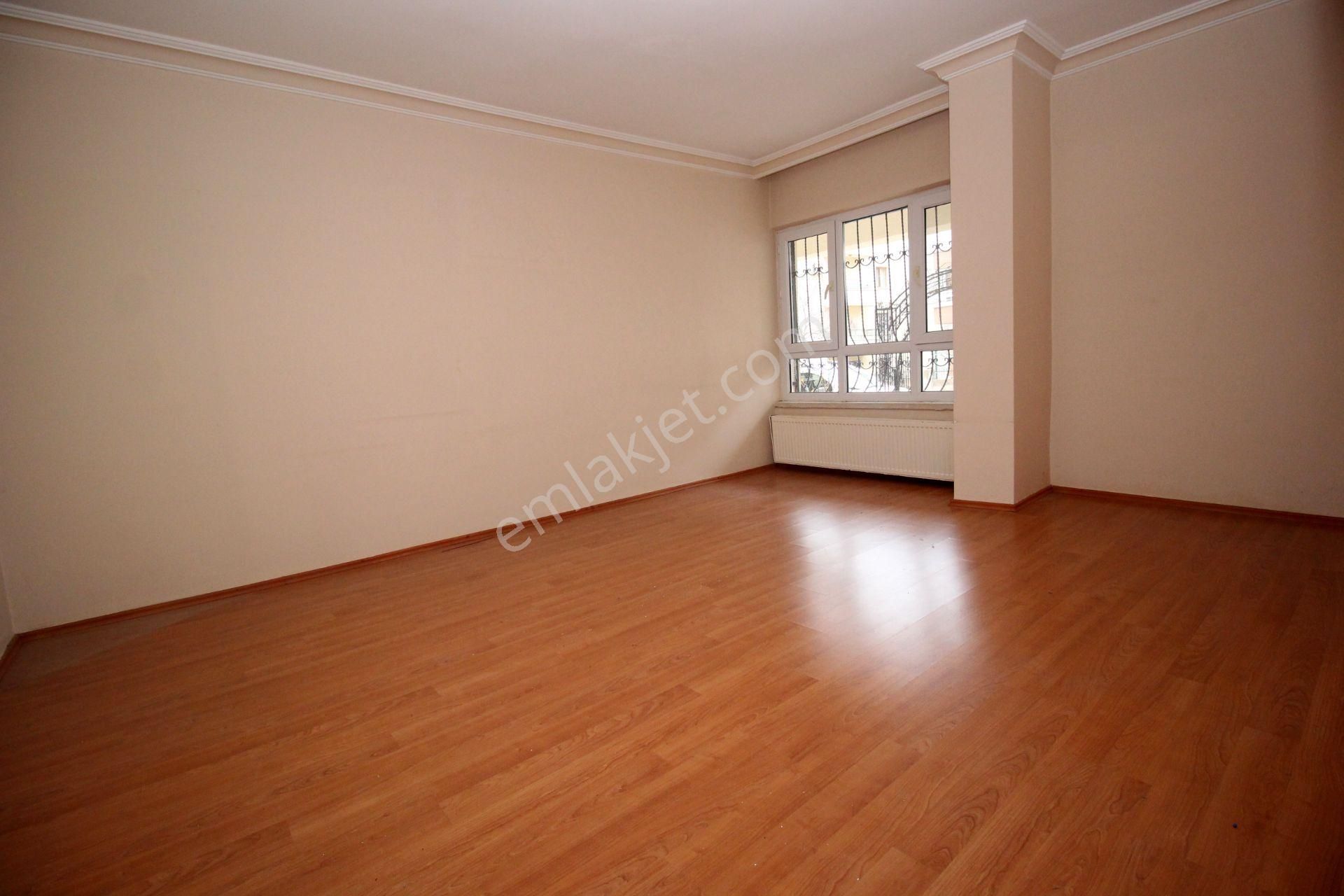 Emre Emlak'tan Piyade'de Ön Cephe İstasyon Caddesi Yakını 3+1 Satılık Daire - Görsel 5