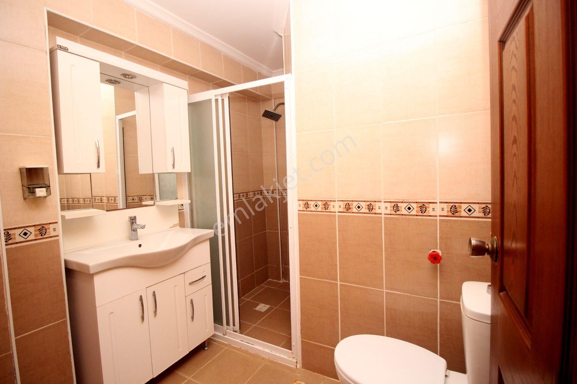 Emre Emlak'tan Piyade'de Ön Cephe İstasyon Caddesi Yakını 3+1 Satılık Daire - Görsel 14