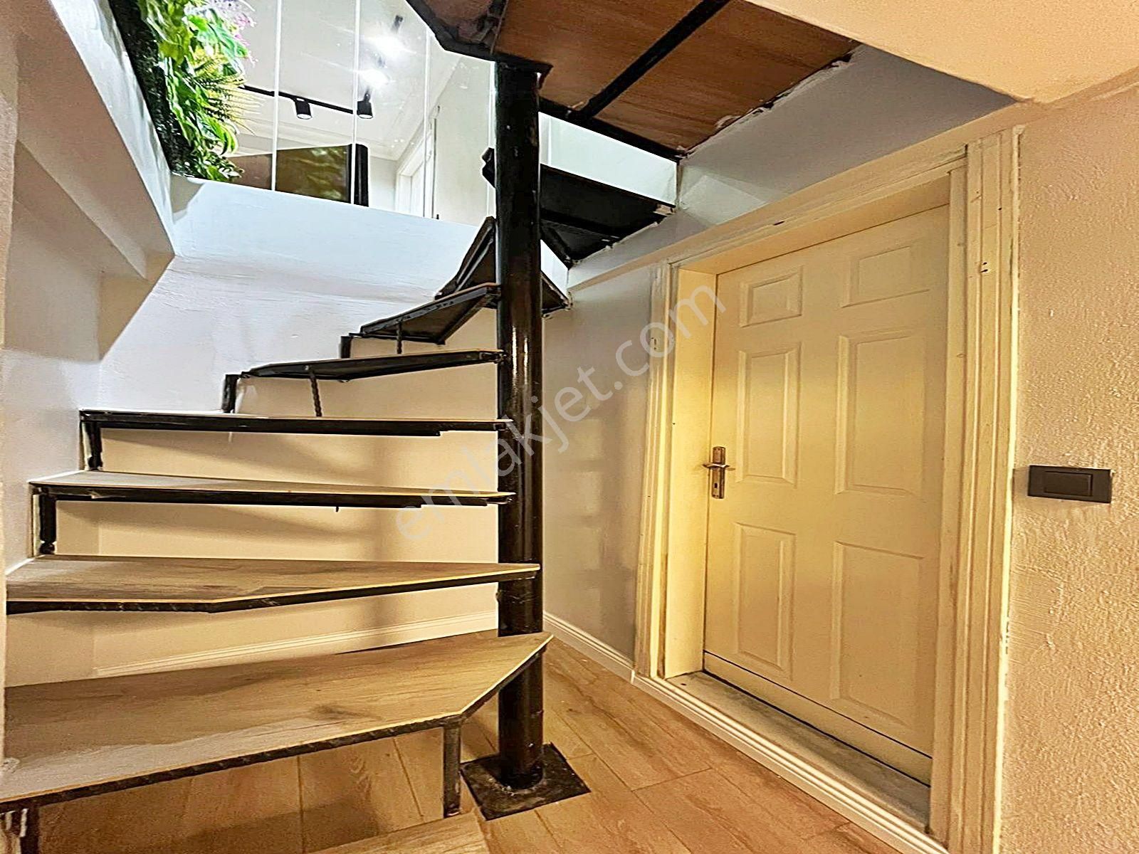 Merkezi Konumda Krediye Uygun 3+2 Lüks Dekorlu Dubleks Daire !!! - Görsel 2