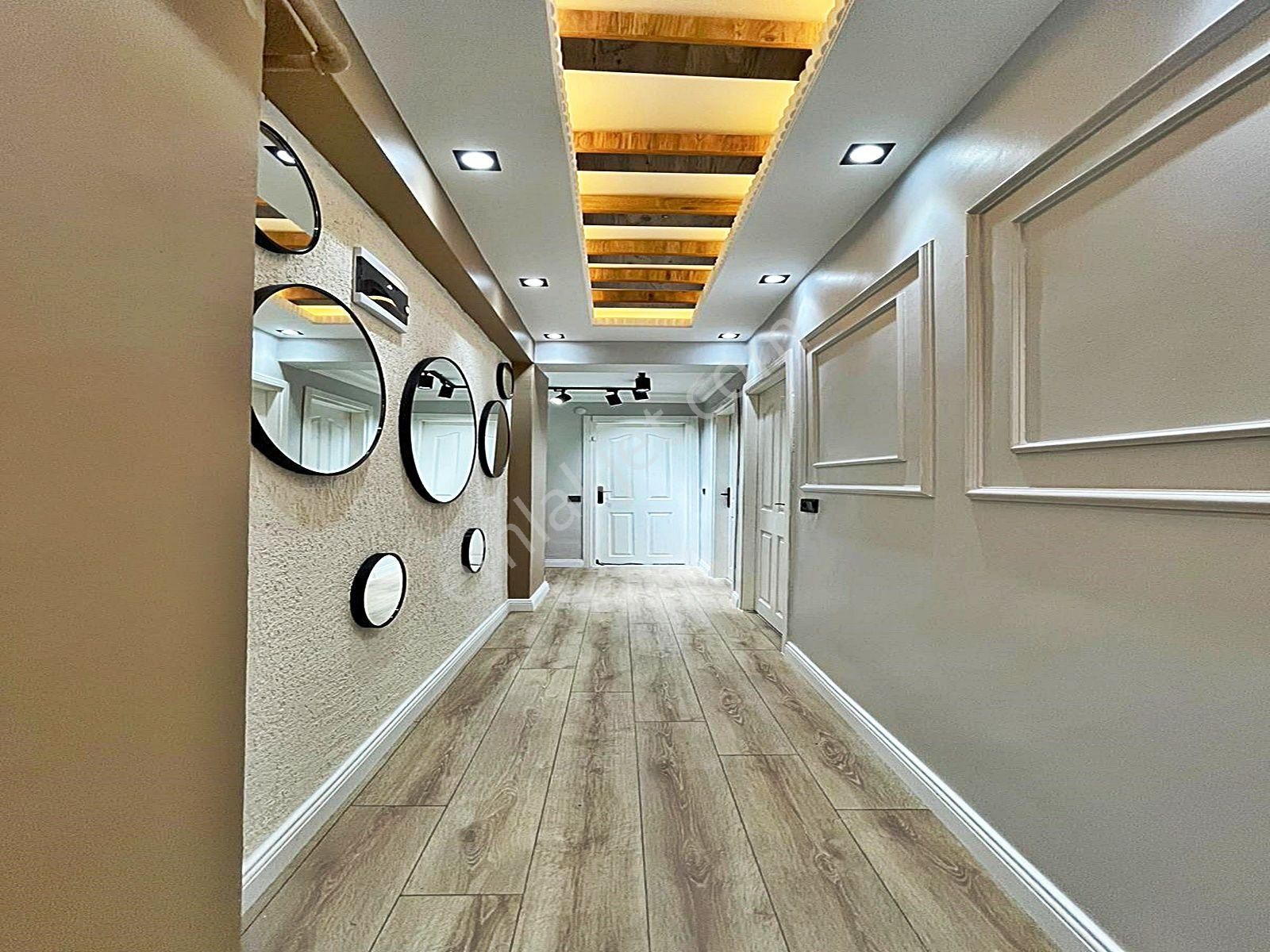 Merkezi Konumda Krediye Uygun 3+2 Lüks Dekorlu Dubleks Daire !!! - Görsel 5