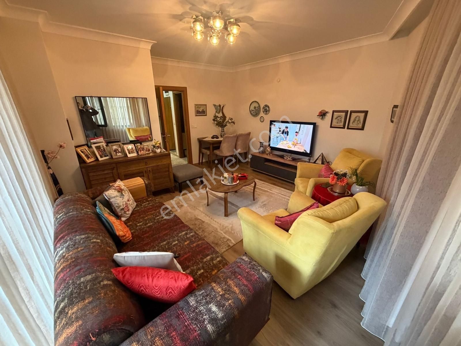 █ Konfor █ İdealtepe Minibüse 210 Metre, Ön Cephe 6 Yıllık 1+1 - Görsel 16