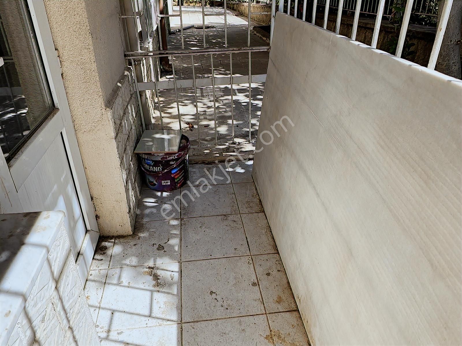 Tepebaşı Mah Çapraz Sokak 1. Katta 2+1 Güney Batı Cephe - Görsel 3