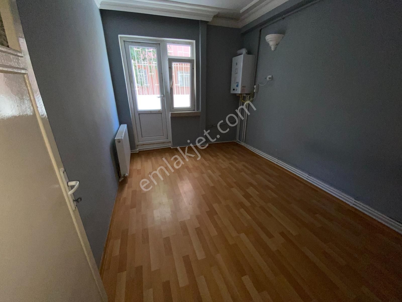 Tepebaşı Mah Çapraz Sokak 1. Katta 2+1 Güney Batı Cephe - Görsel 8