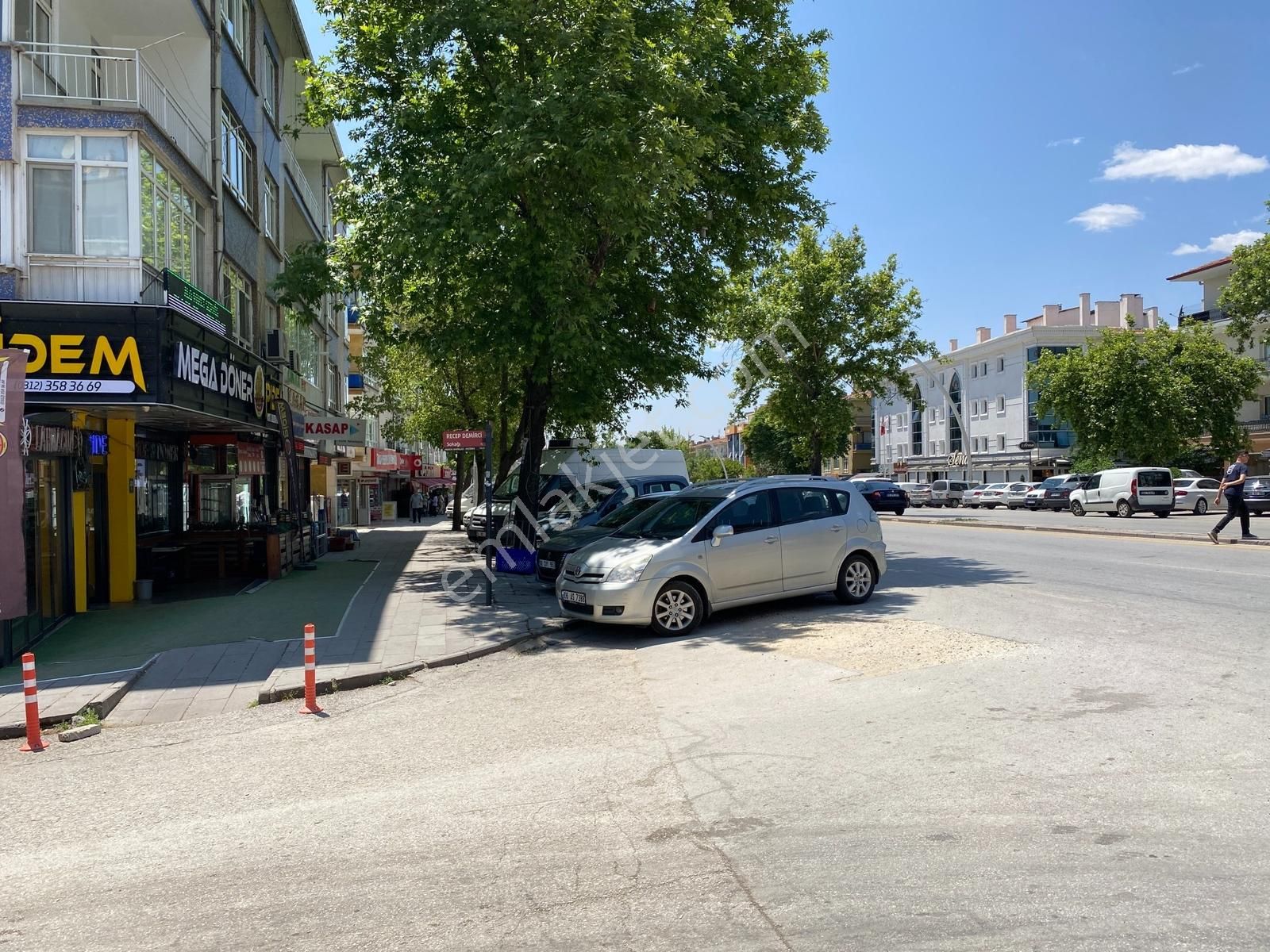 Tepebaşı Mah Çapraz Sokak 1. Katta 2+1 Güney Batı Cephe - Görsel 12