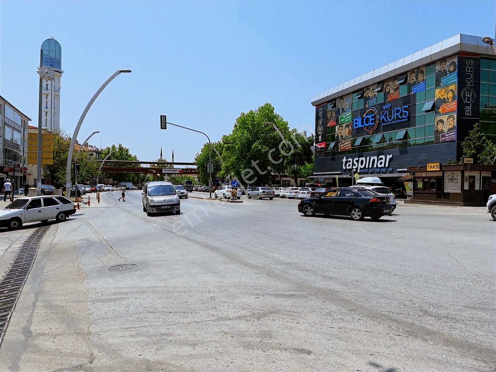 Tepebaşı Mah Çapraz Sokak 1. Katta 2+1 Güney Batı Cephe - Görsel 31