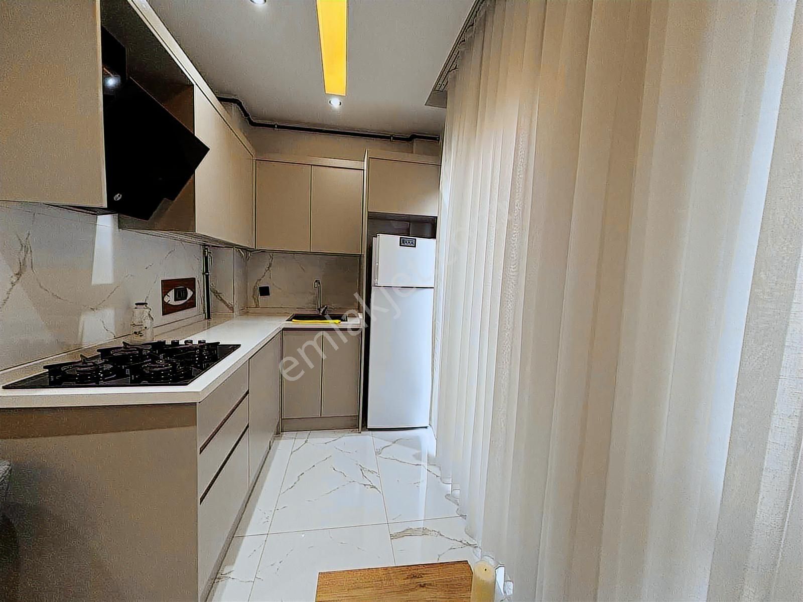 Üniversiteye Yürüme Mesafesinde Sıfır Lüks 1.5+1 Kiralık Apart - Görsel 20