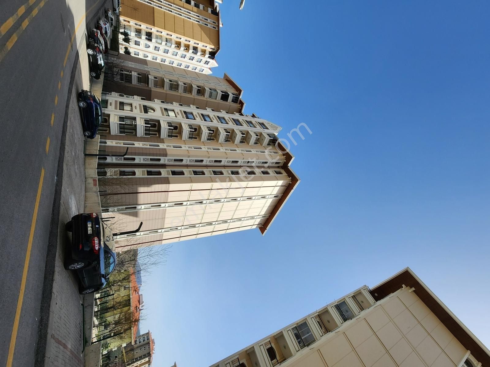 Güler^den Migros Dibi 3,5+1 Katta 170m² 6.000tl Taksitle