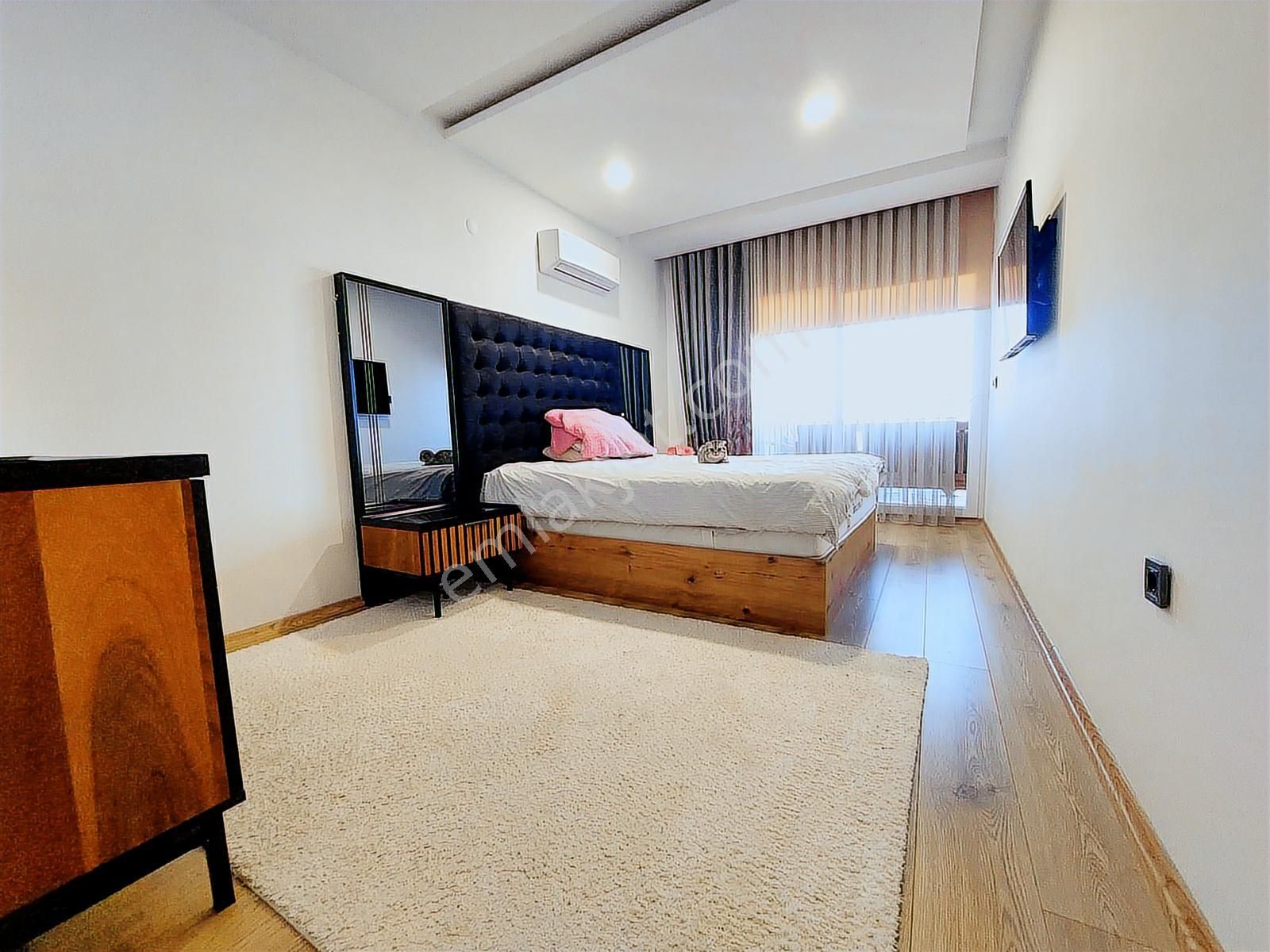 Doğalgaz - Klima-lüx Eşyalı -havuzlu - Geniş 3+1 Daire - Görsel 25