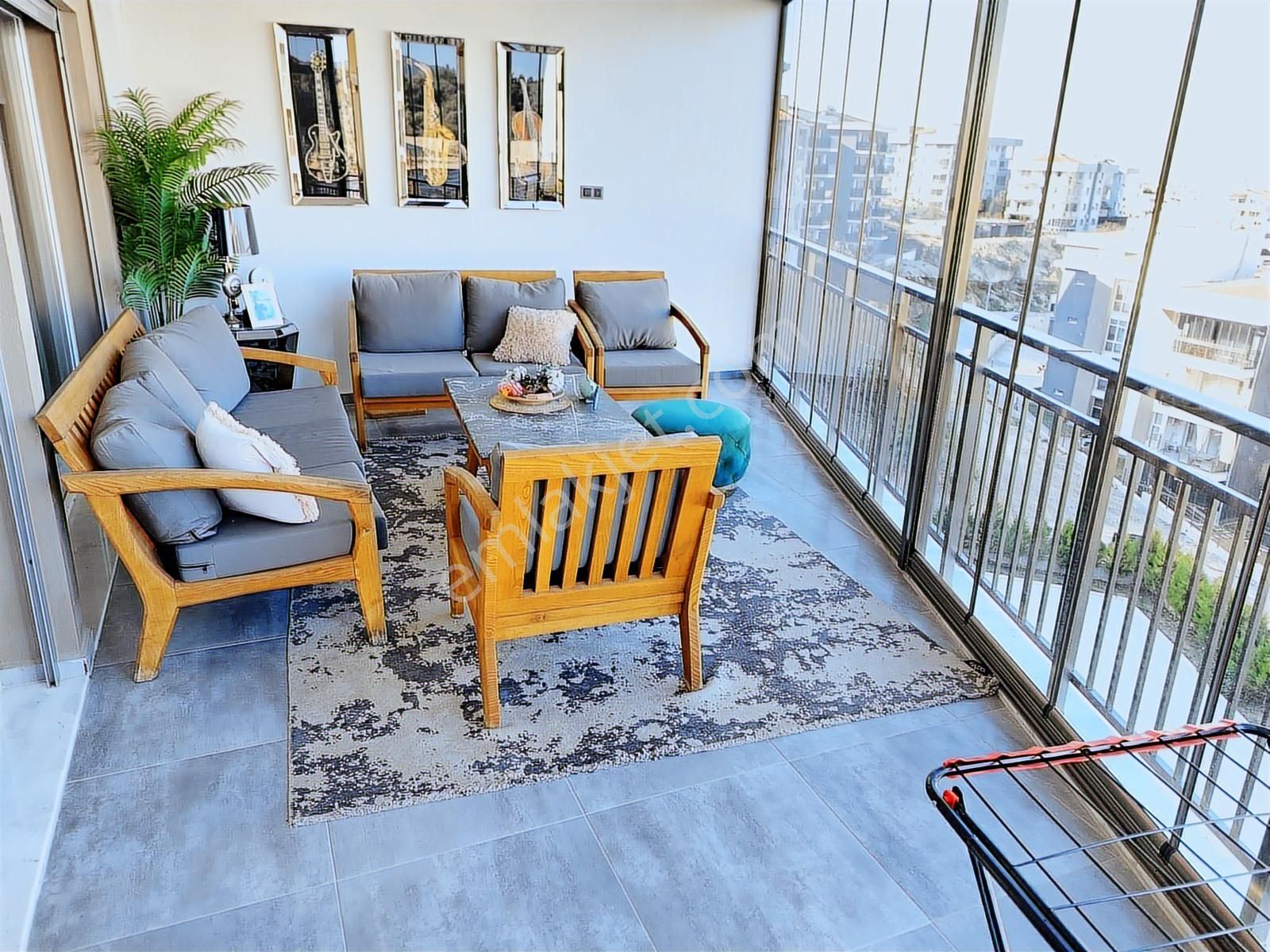 Doğalgaz - Klima-lüx Eşyalı -havuzlu - Geniş 3+1 Daire - Görsel 27