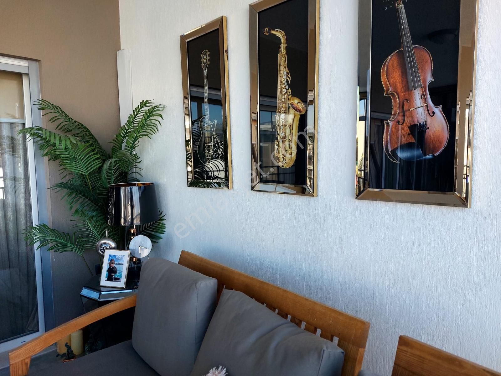 Doğalgaz - Klima-lüx Eşyalı -havuzlu - Geniş 3+1 Daire - Görsel 20