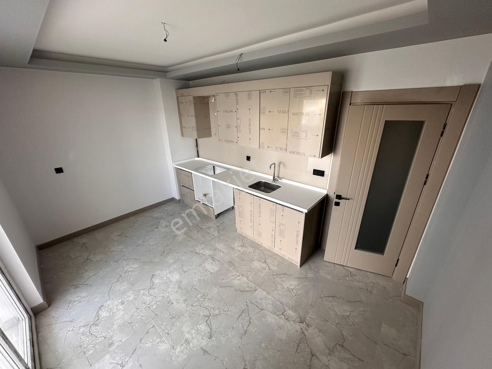 Hayal^den Törekent Site İçinde E. Banyolu G. Odalı Çift Asansörlü 2+1 Kupon Daire !! - Görsel 2