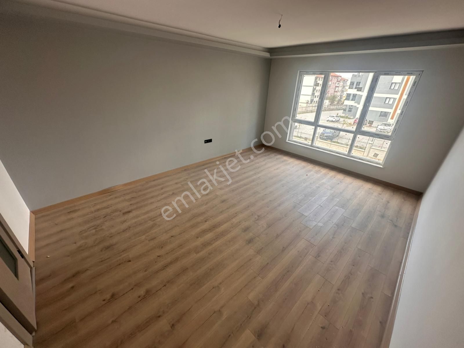 Hayal^den Törekent Site İçinde E. Banyolu G. Odalı Çift Asansörlü 2+1 Kupon Daire !! - Görsel 5
