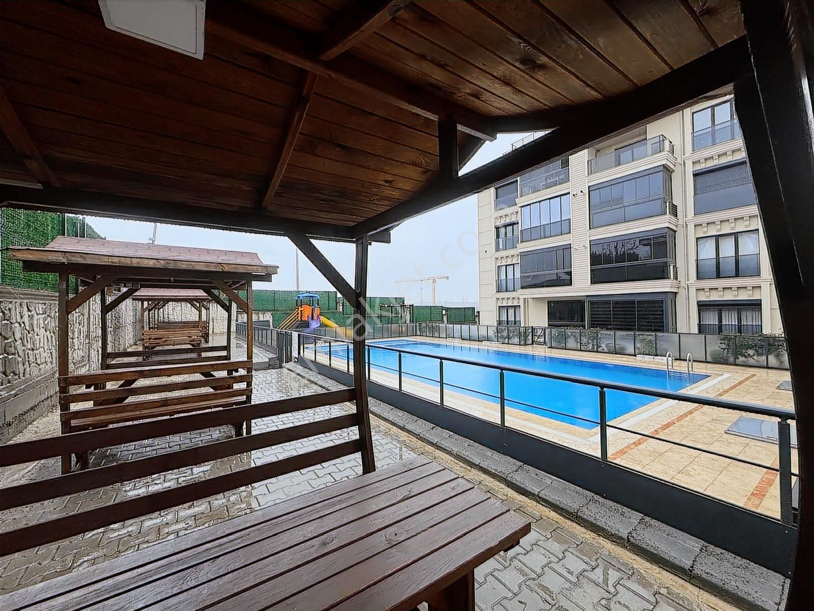 Orta Cami Mah. Havuzlu Site İçeresinde 2+1 Lüx Daire - Görsel 34