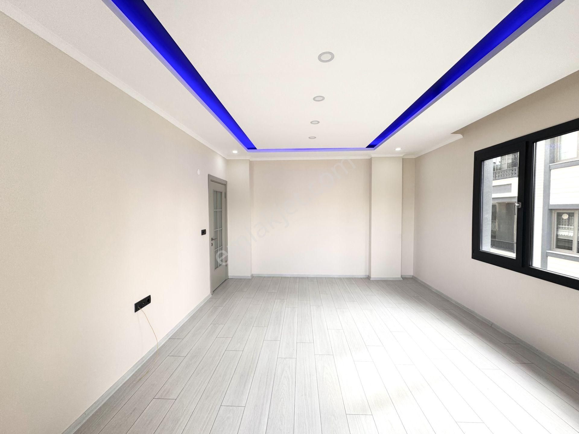 Berkay Demirel'den Altınkumda Sıfır Doğalgazlı Ayrı Mutfak 2+1 - Görsel 33