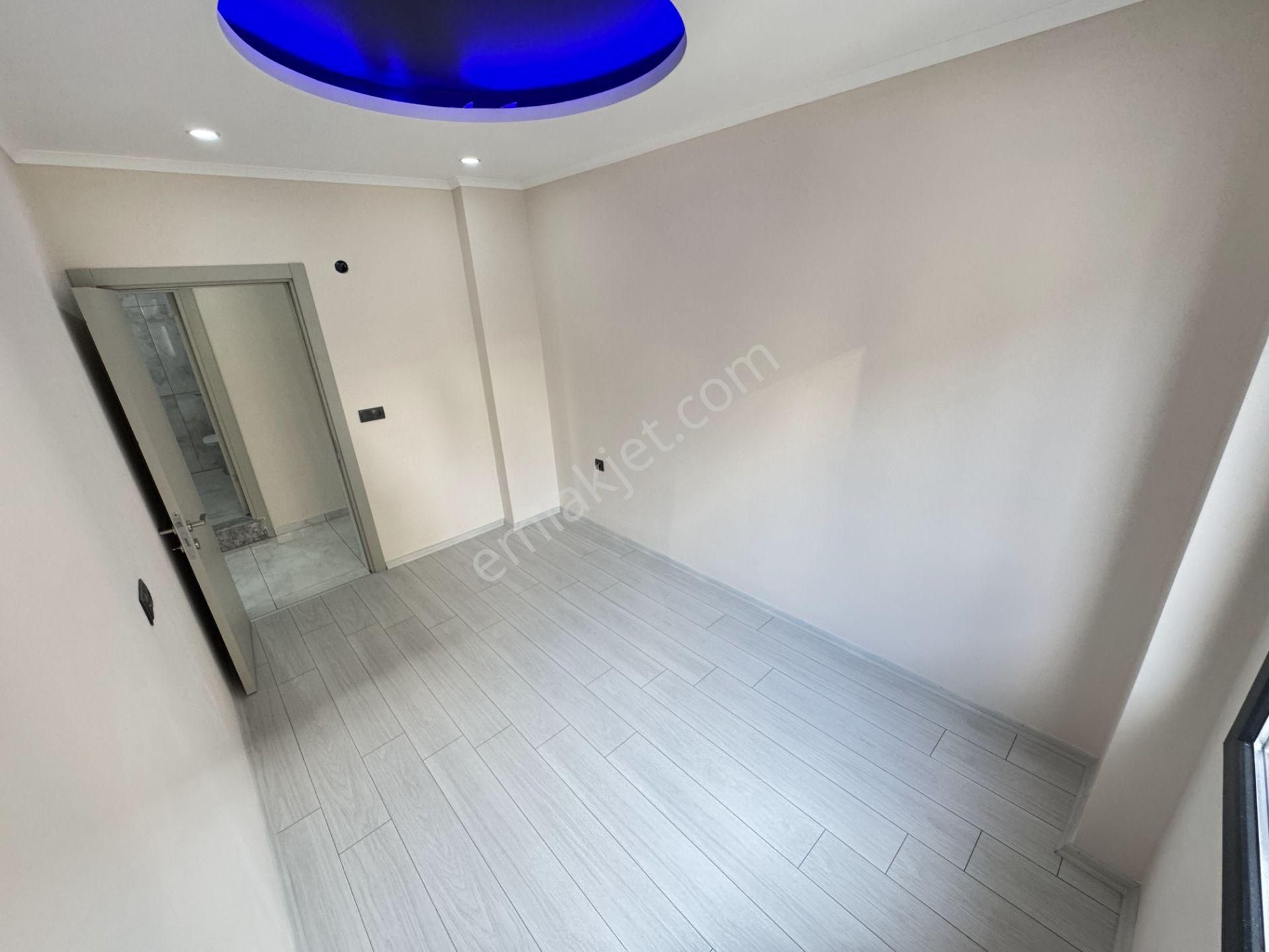 Berkay Demirel'den Altınkumda Sıfır Doğalgazlı Ayrı Mutfak 2+1 - Görsel 34