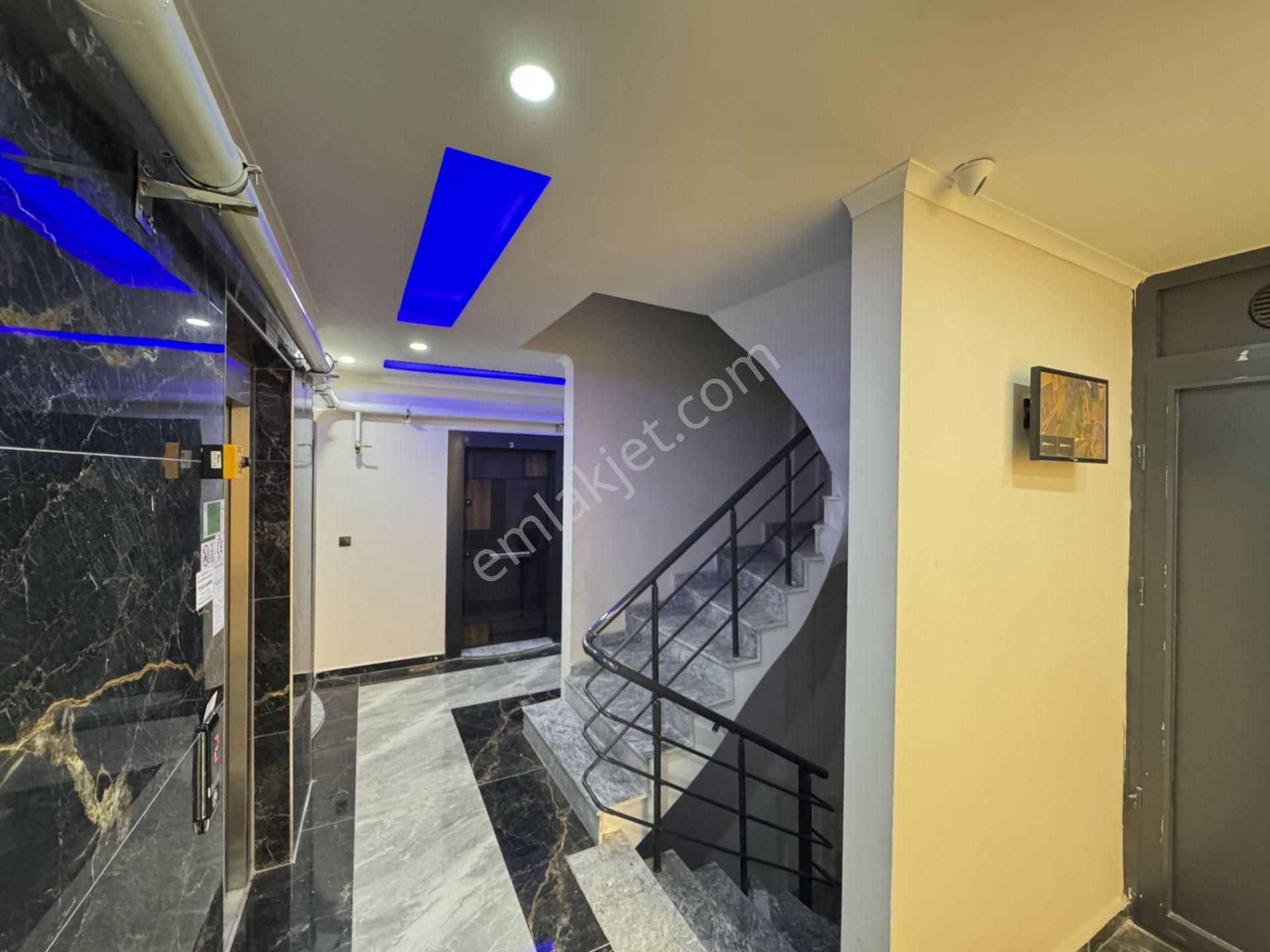 Berkay Demirel'den Altınkumda Sıfır Doğalgazlı Ayrı Mutfak 2+1 - Görsel 7