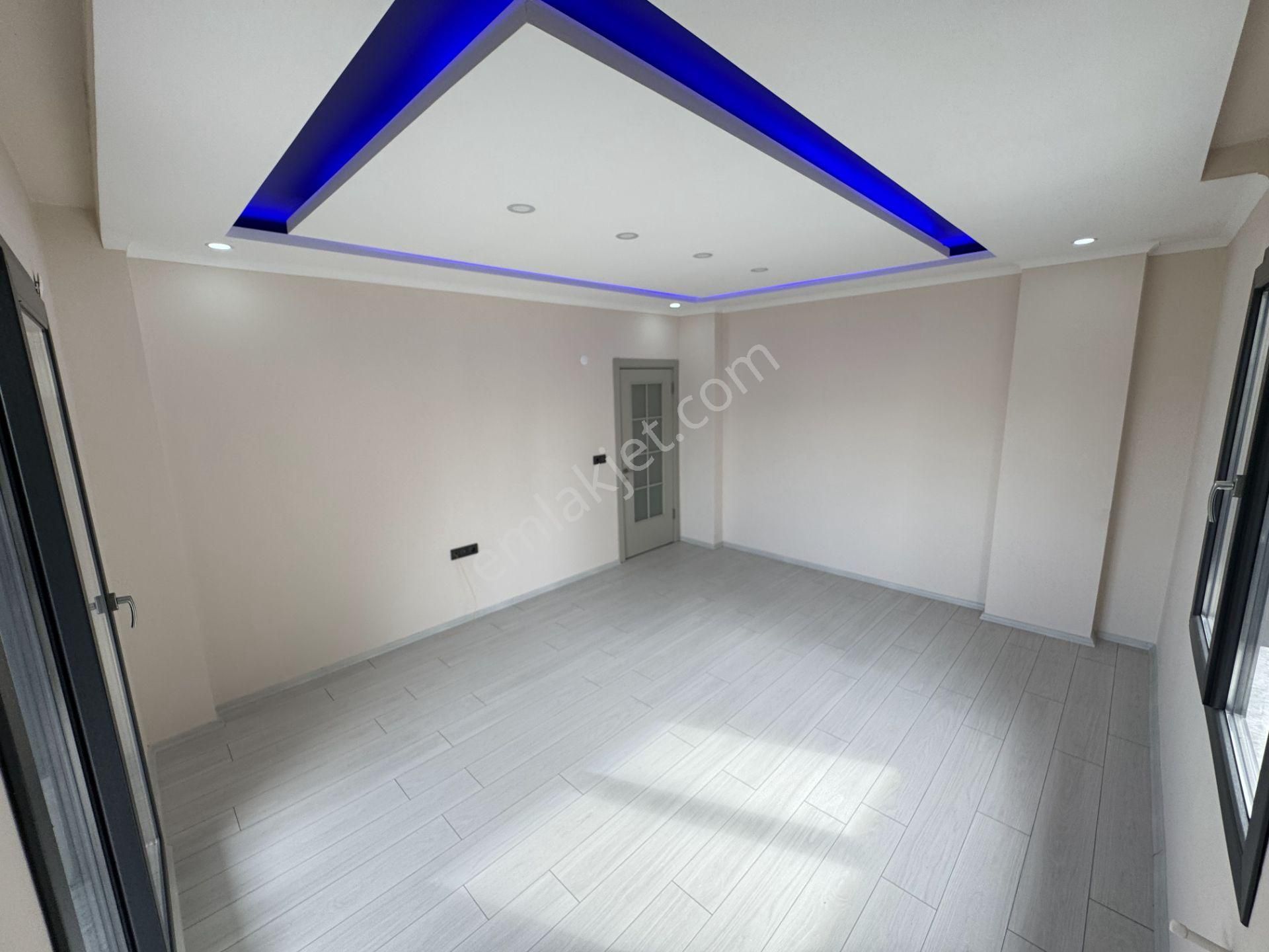 Berkay Demirel'den Altınkumda Sıfır Doğalgazlı Ayrı Mutfak 2+1 - Görsel 12