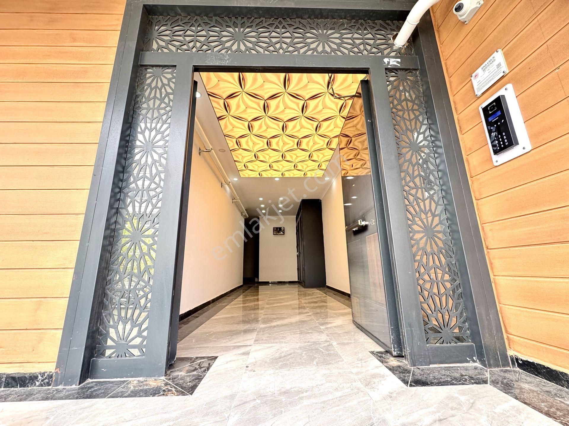 Berkay Demirel'den Altınkumda Sıfır Doğalgazlı Ayrı Mutfak 2+1 - Görsel 6