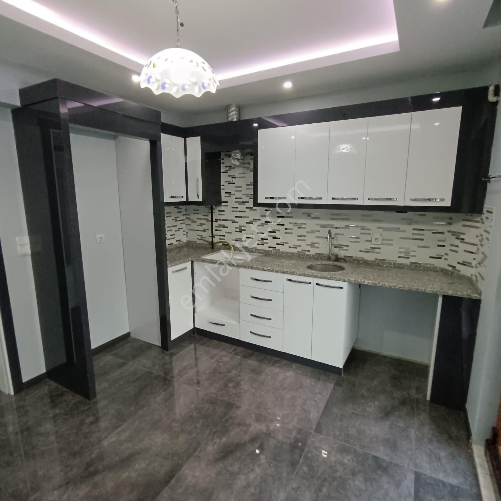 Satılık Yeni Daire Fesleğen Mevkisinde - Görsel 7